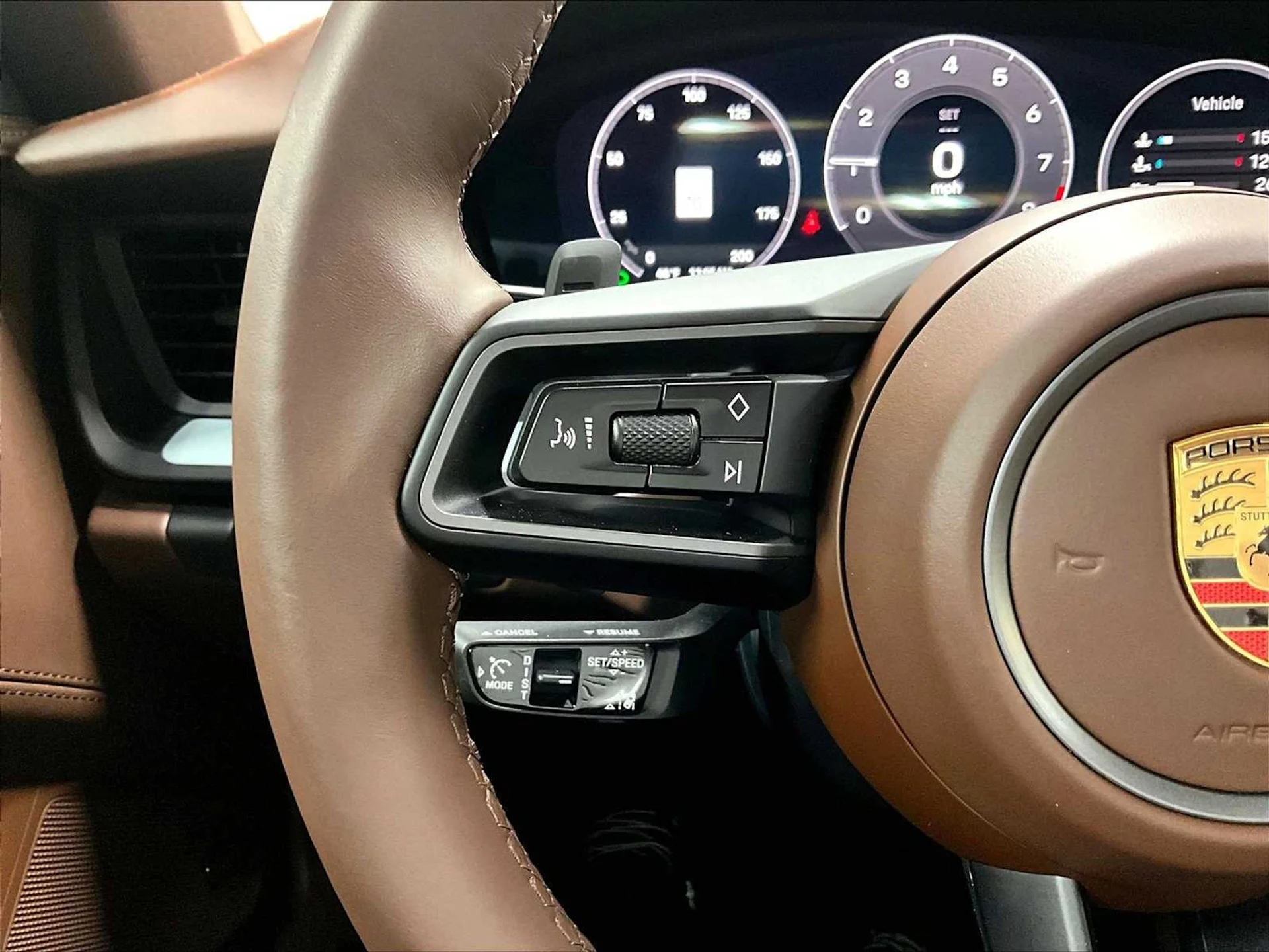 mph018_2486815977_deef4130790ff4fffa92fd58e9182c74x_931256552a