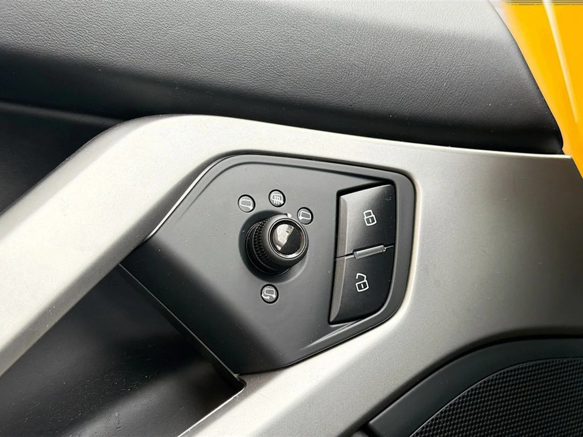 mph018_2487163420_3bf753248fde48eb8a3356ec37ed82ecx_237b4825cb