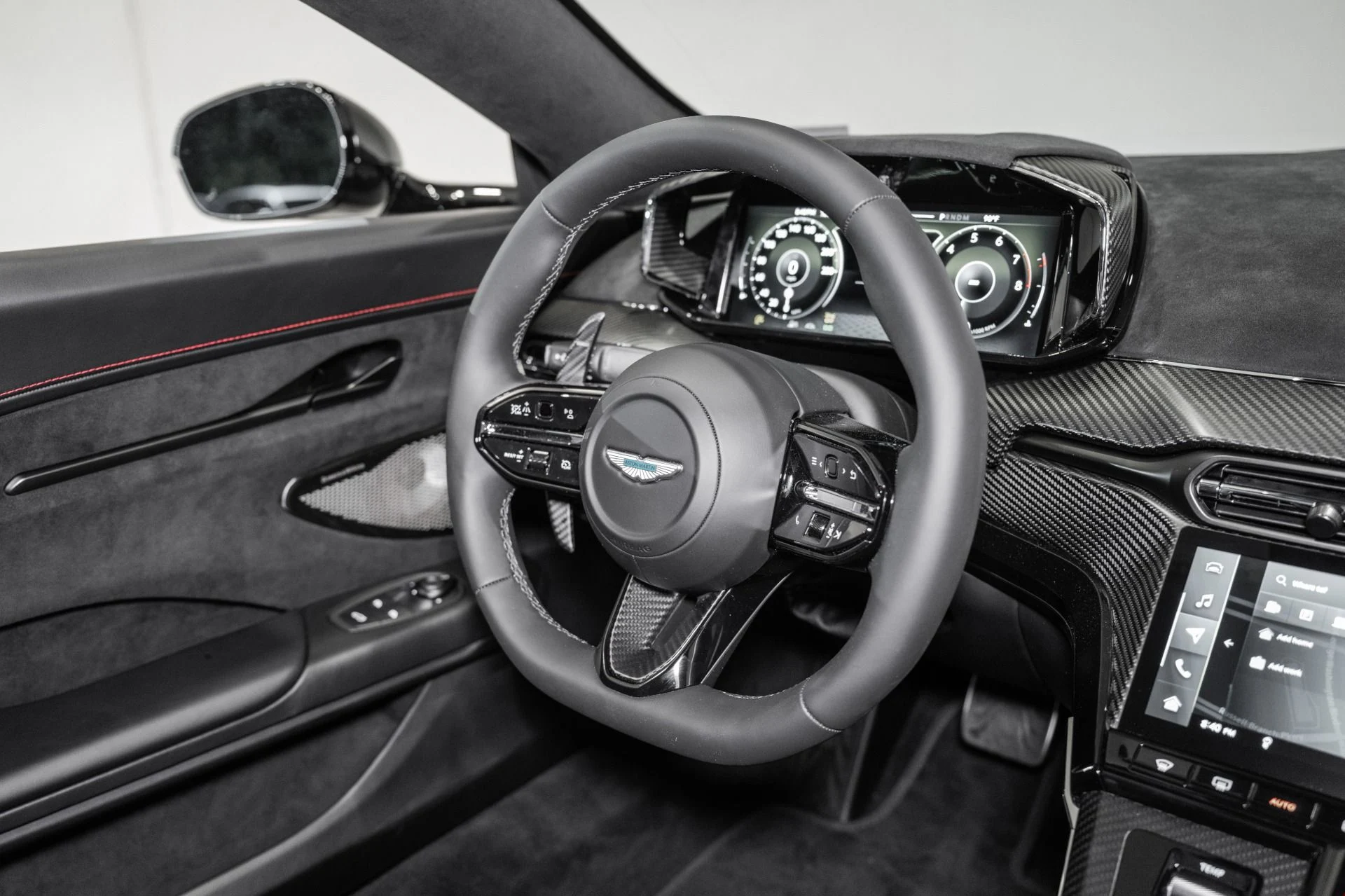 mph018_250008562_New_2026_Aston_Martin_Vantage_S_1776402995_61bc9aab8f