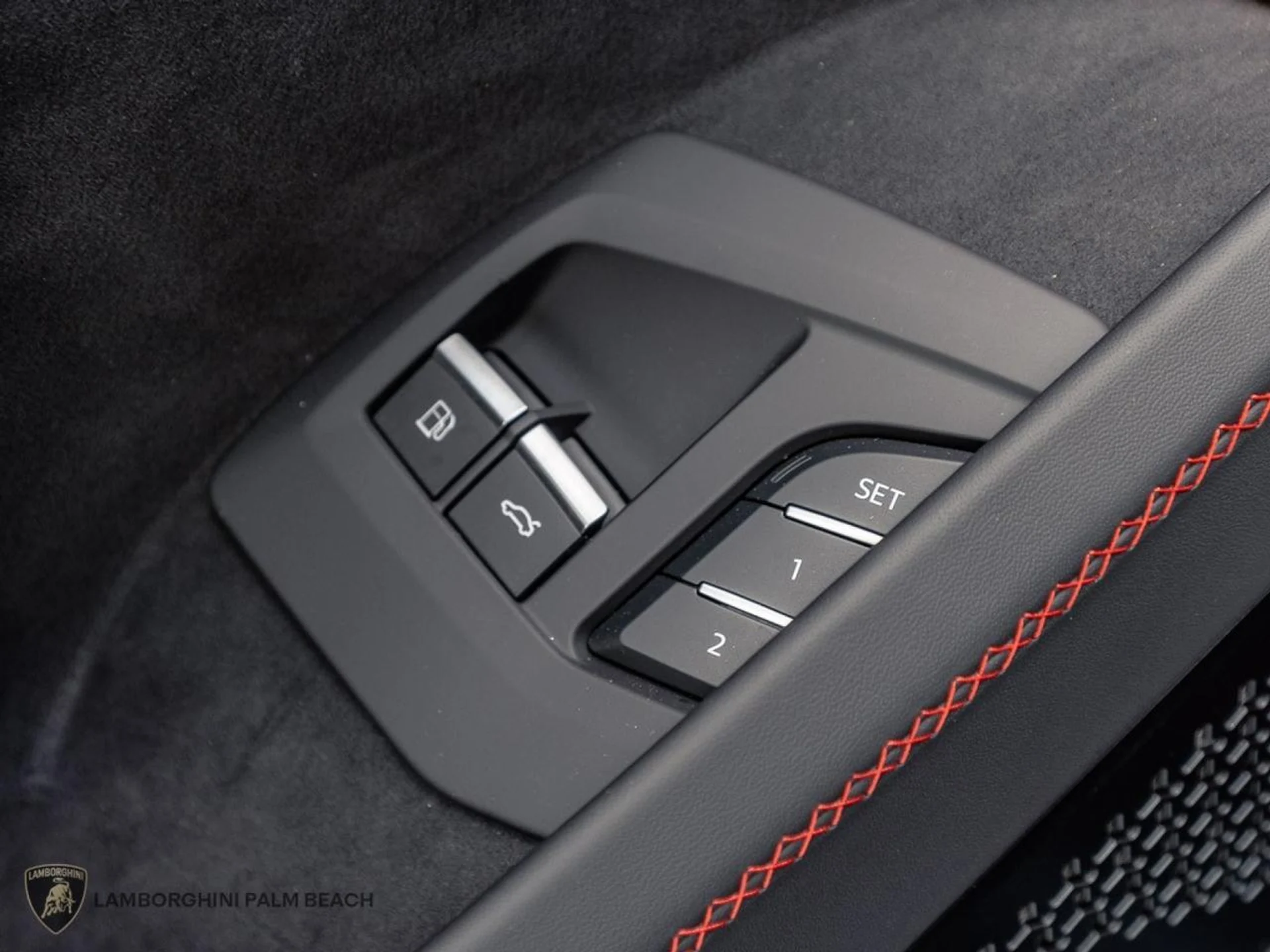 mph018_2503388298_d3aa2c7ec2514f131d8770a114ac4189_0325b4f884