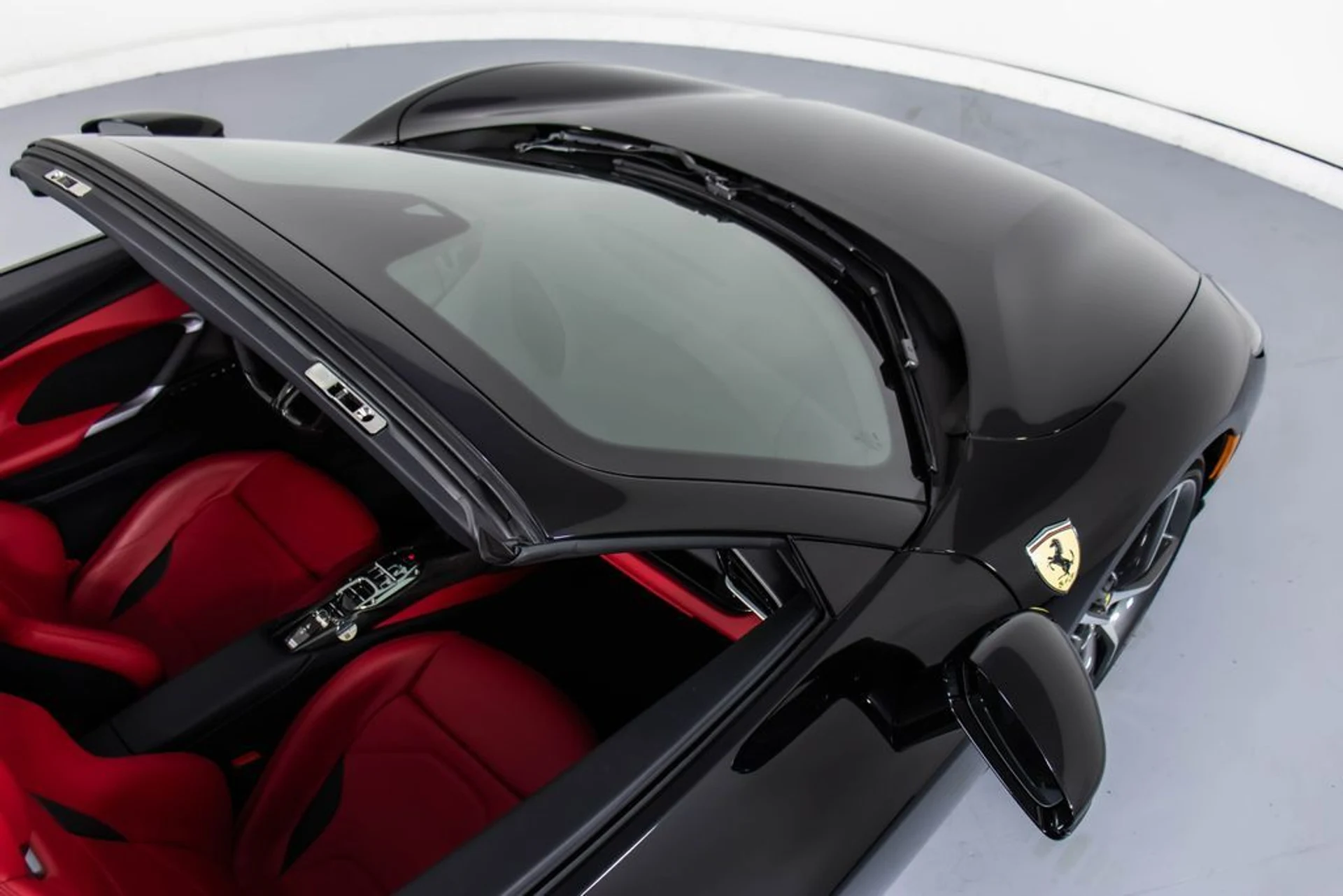 mph018_2504520389_da77071220348b6457a8623ed489c590x_b4c8aa327f