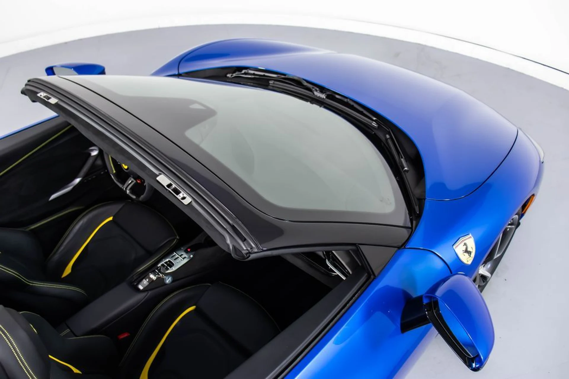 mph018_251136030_3199d0dd7a82021755273e8013986d21x_1b694f054f