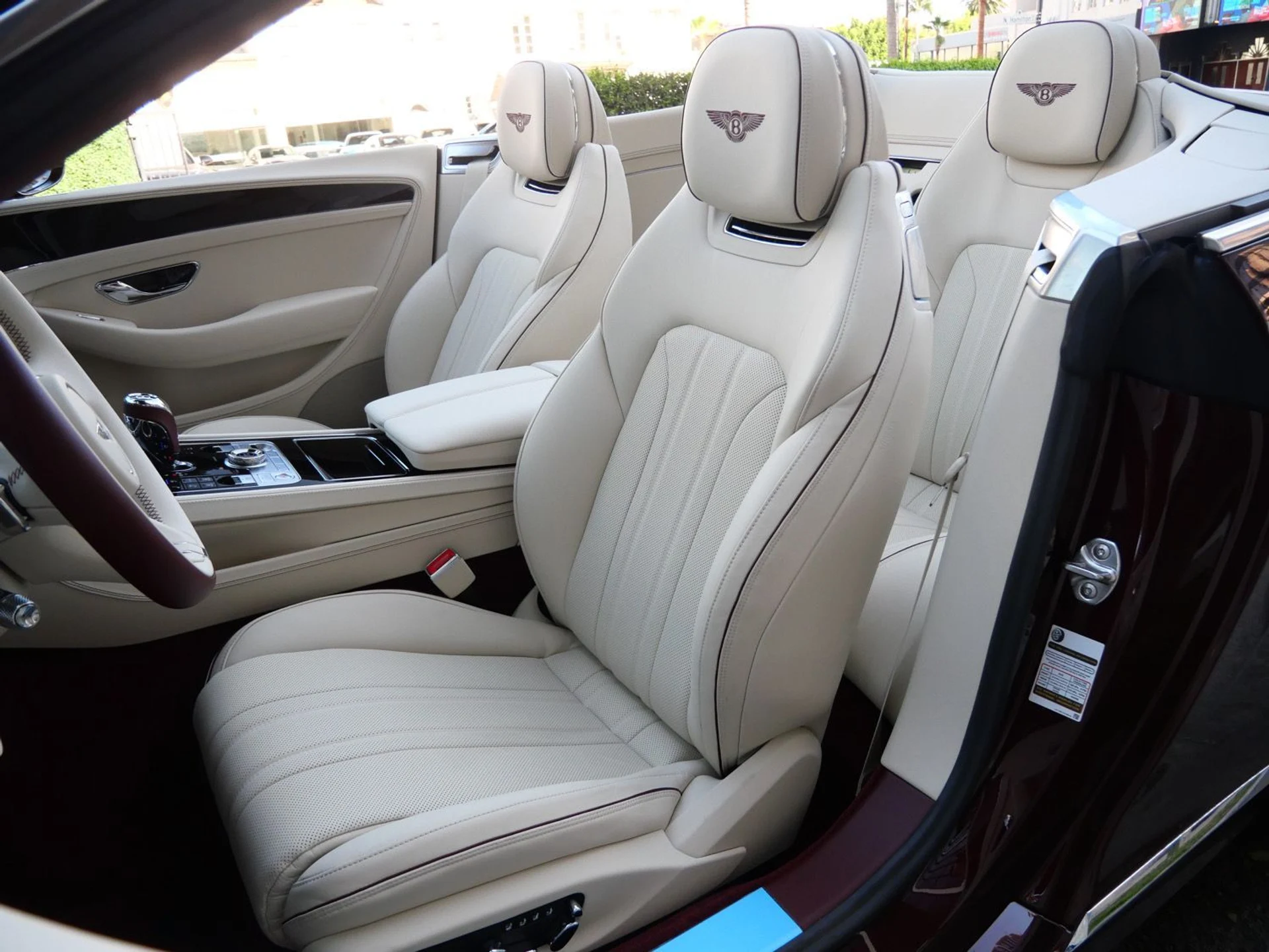 mph018_2511466241_e8ce5c5d46f41f2ed3698c4cdd85e7a3x_14bb4fb1bc