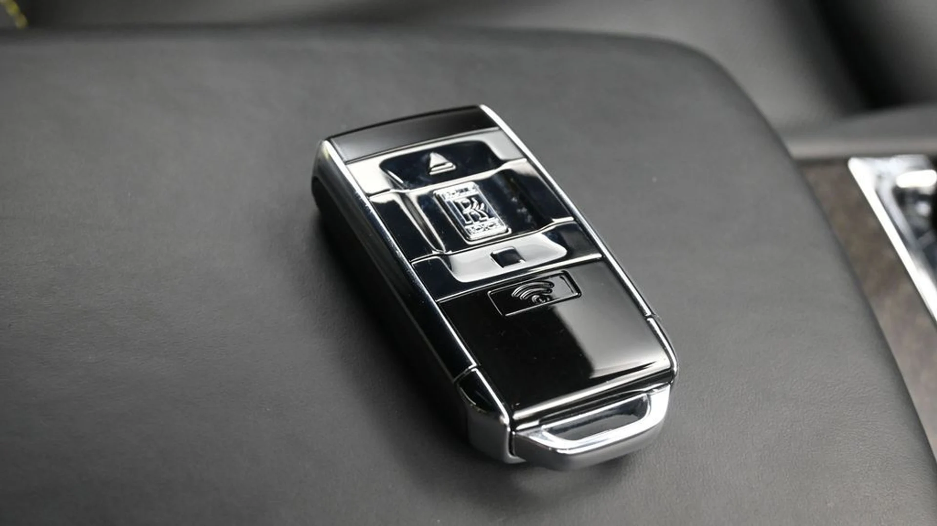 mph018_2515794622_a4148a75c768eb5e18f0f6426fb50237x_002aaa7301