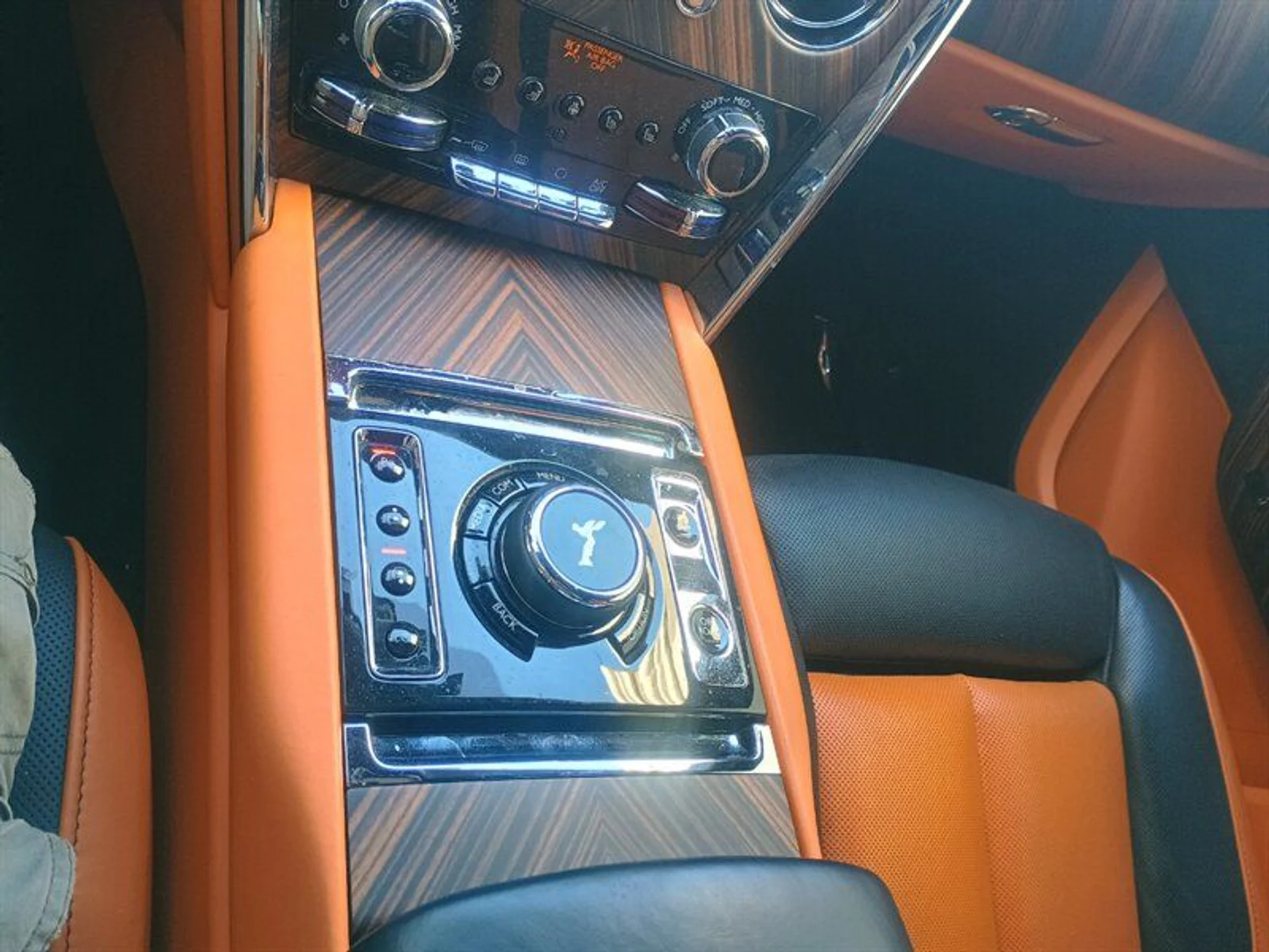 mph018_2517850748_5672e144cd_800_cb6b17ed8a