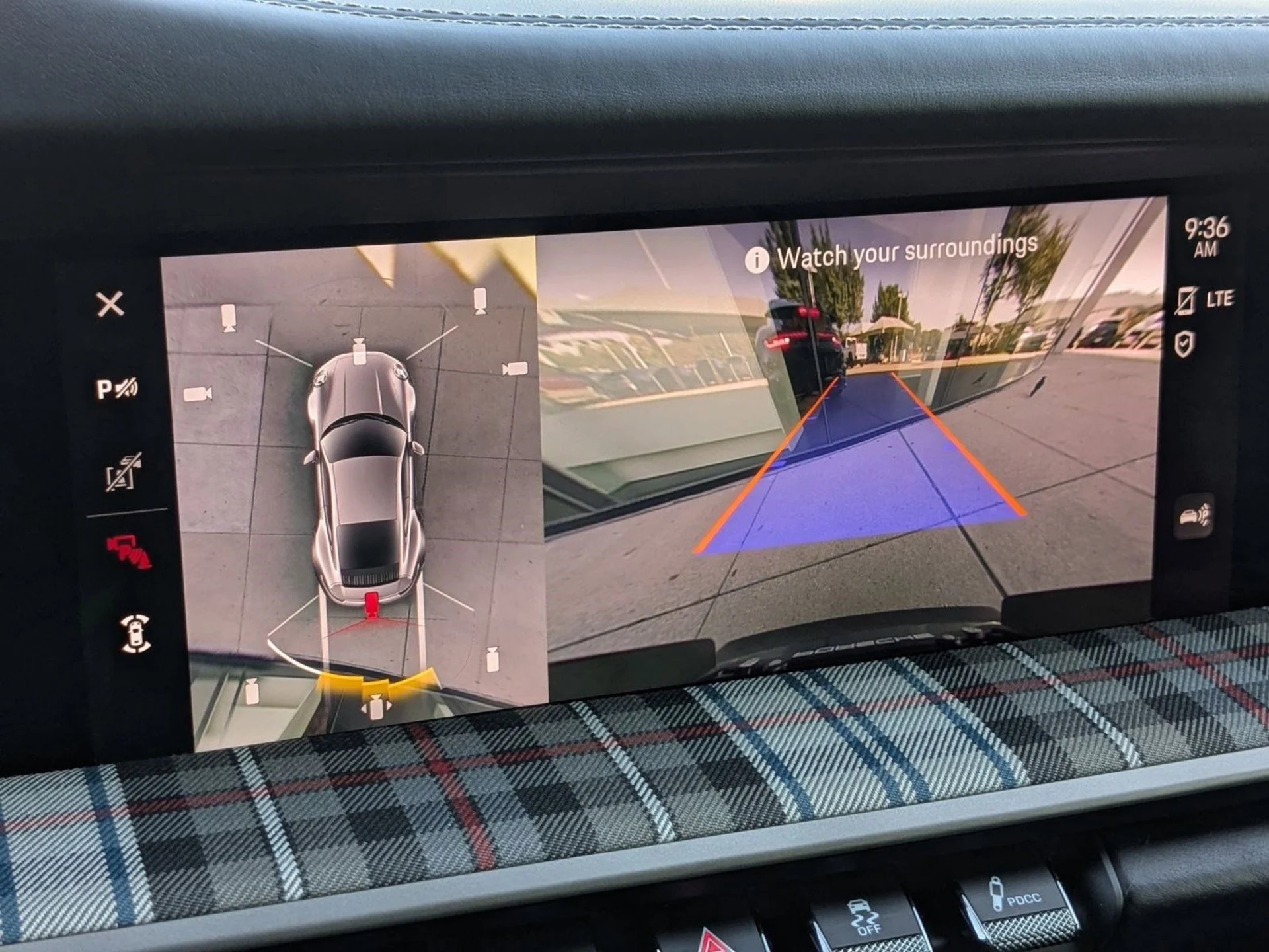 mph018_2523882363_a606f1d0d958a0e4f7755402ac2772b8x_cf37890e70