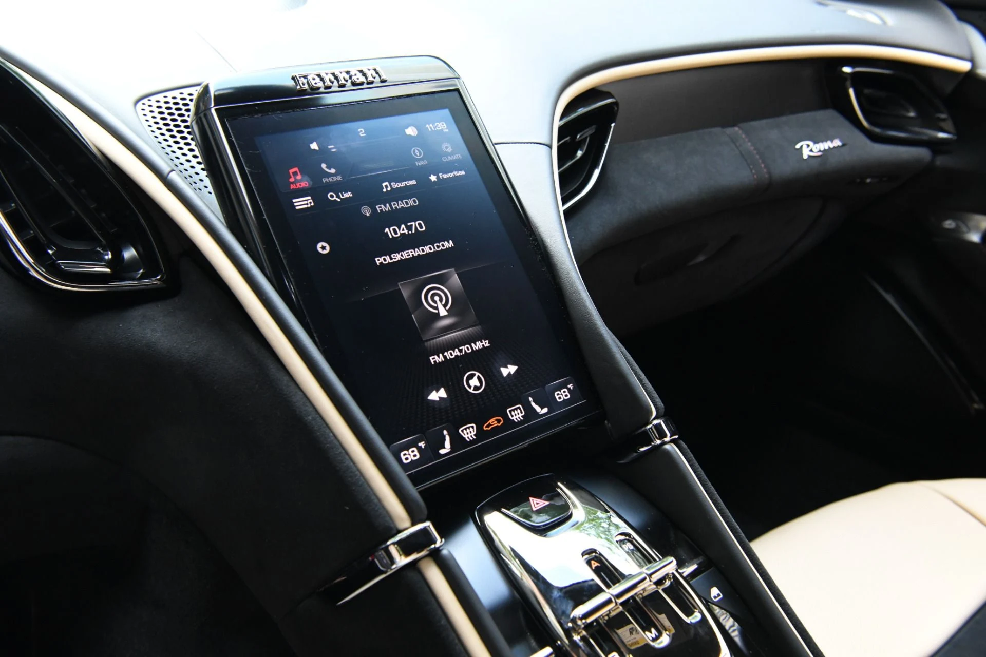 mph018_2533975136_11891_p20_l_896e97f6c0