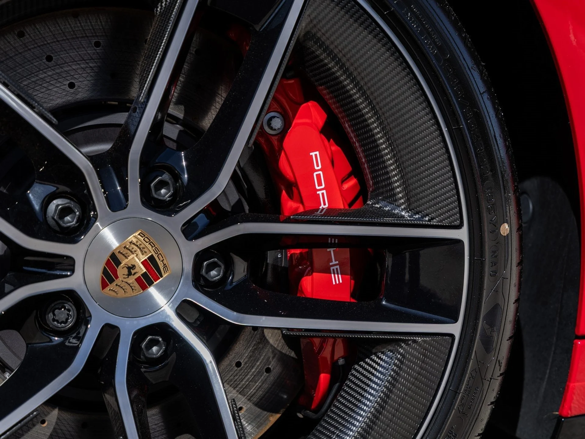 mph018_2537339786_19_3627ad30bf