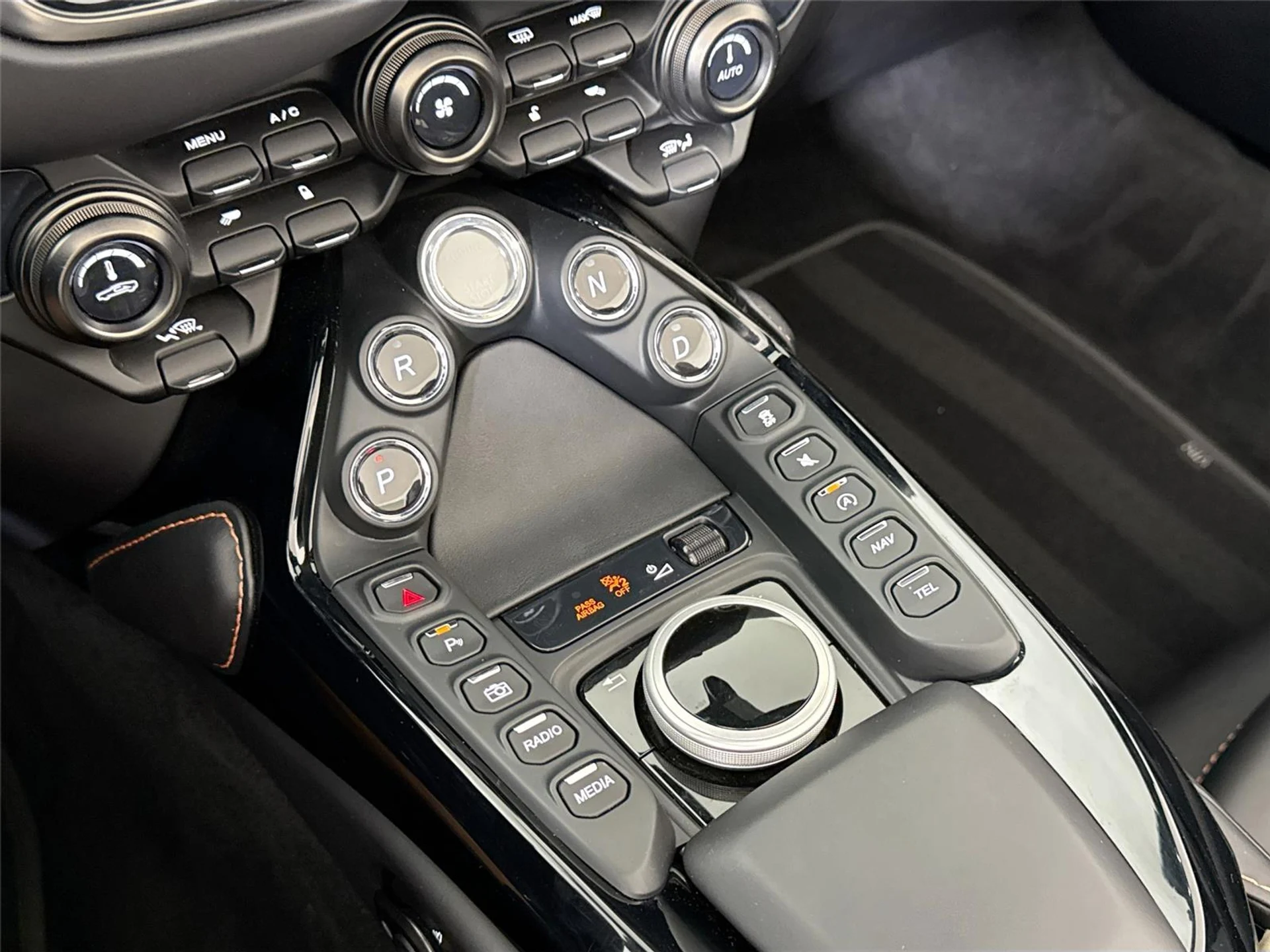 mph018_2541068497_705e63644145dcf7ea8c8144e778c54a_866d3380d0