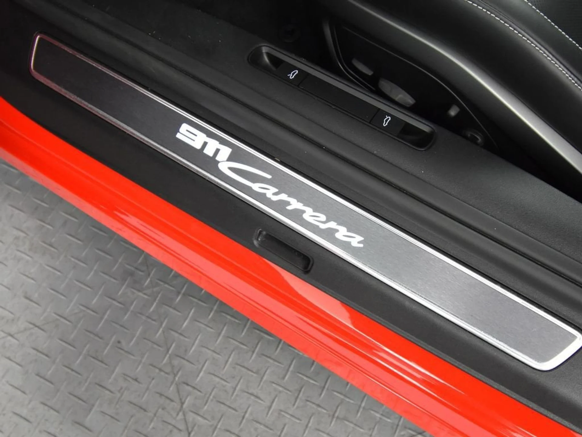 mph018_2541804153_3713e39de1a7c9b645448a4d2e8d8ab8x_afdca07767