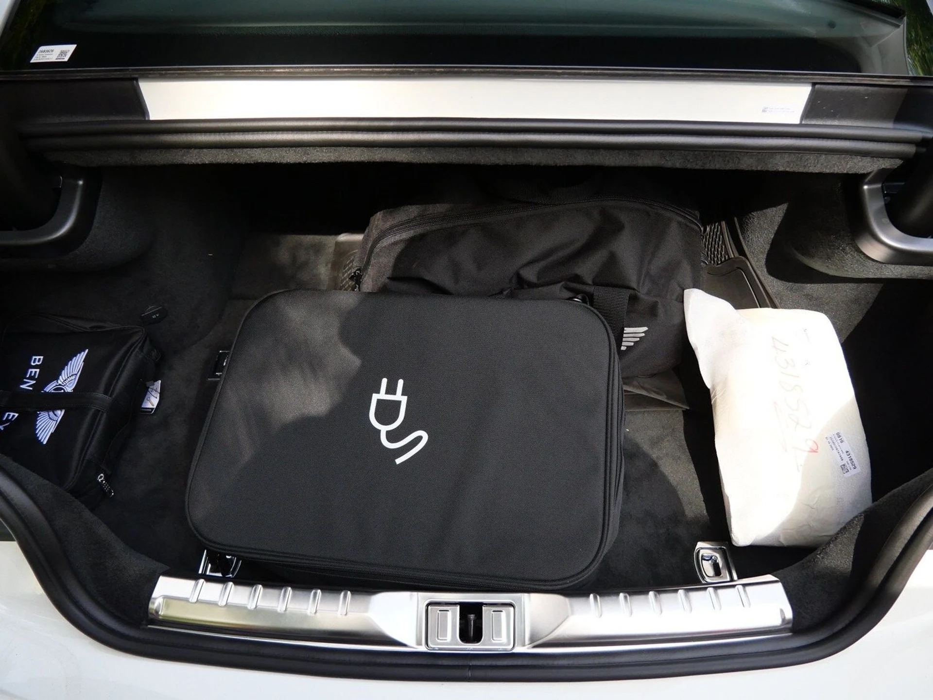 mph018_2544364899_4ea2cf3fdb644edef09485606f71923ex_9a8d69dcf8