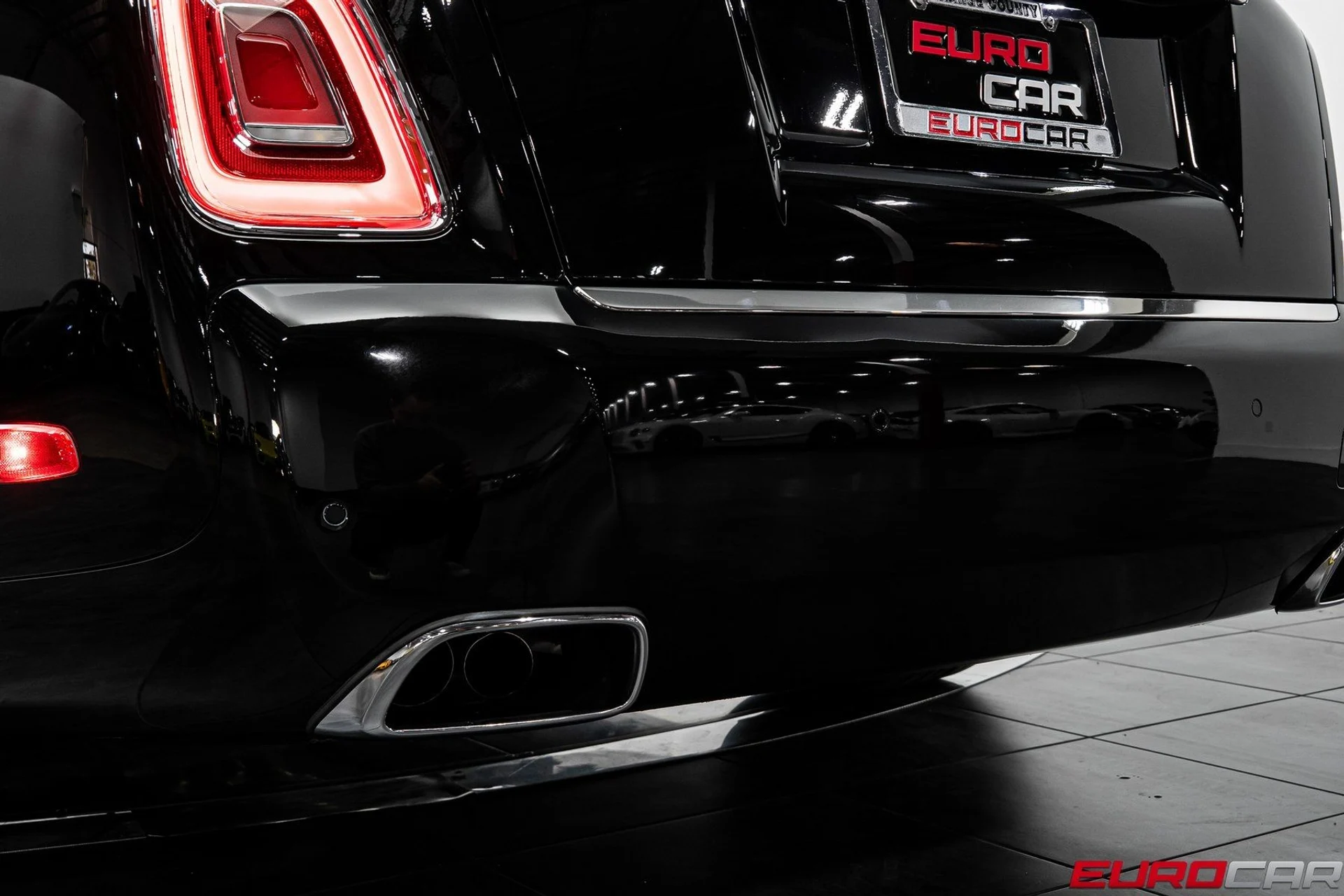 mph018_2544955669_image_19_2d7a88c73f