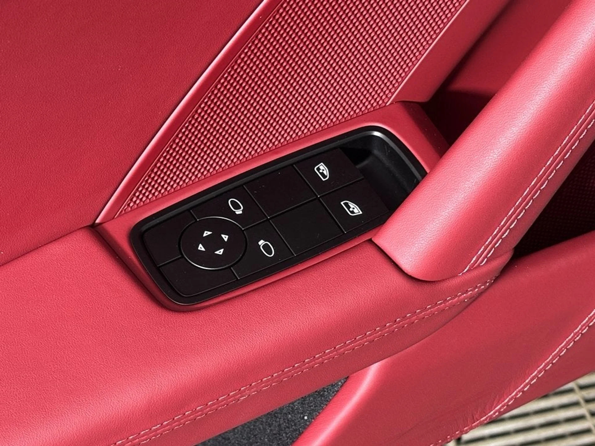 mph018_2545643853_19_ad91059db2