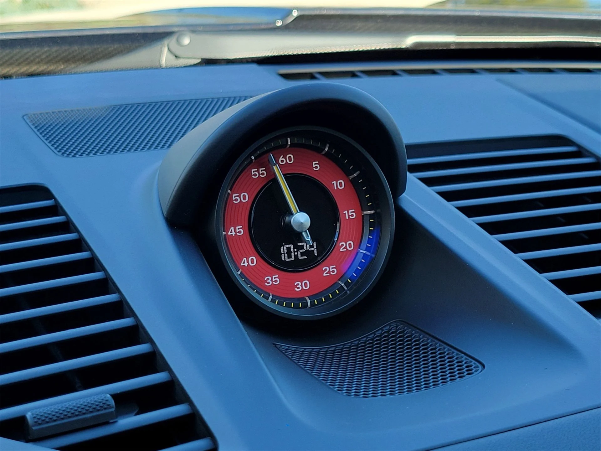 mph018_2549060531_76ae54e0adee4673b61e479ede1c06f1_70d6811cb8