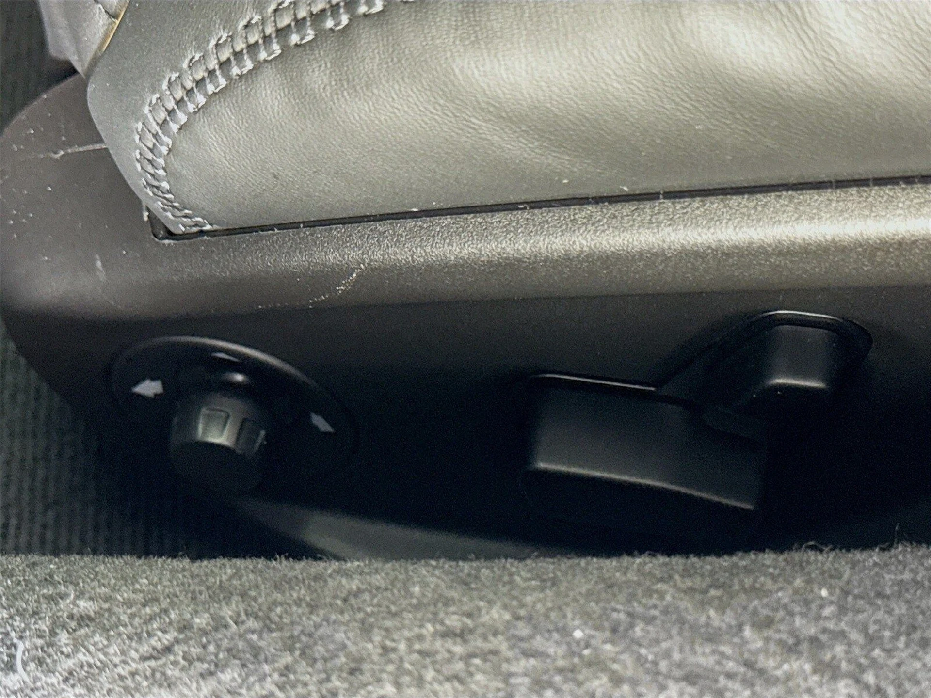 mph018_2562500231_ce6040f99830ff7e22406e83f6be36e6x_f8e9c73a76