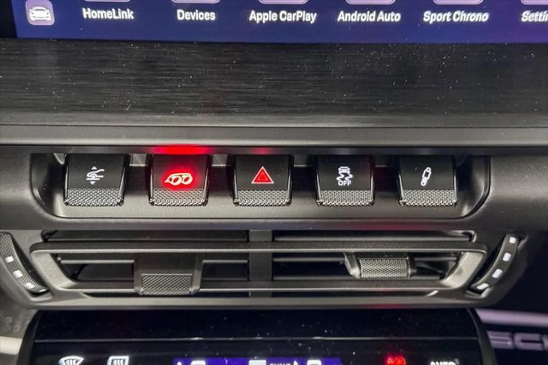 mph018_2567056997_V2k_JN_h_D_Px1_LS_2_Hpv1d0_6pf_A_Tw_0fda4a8ec5