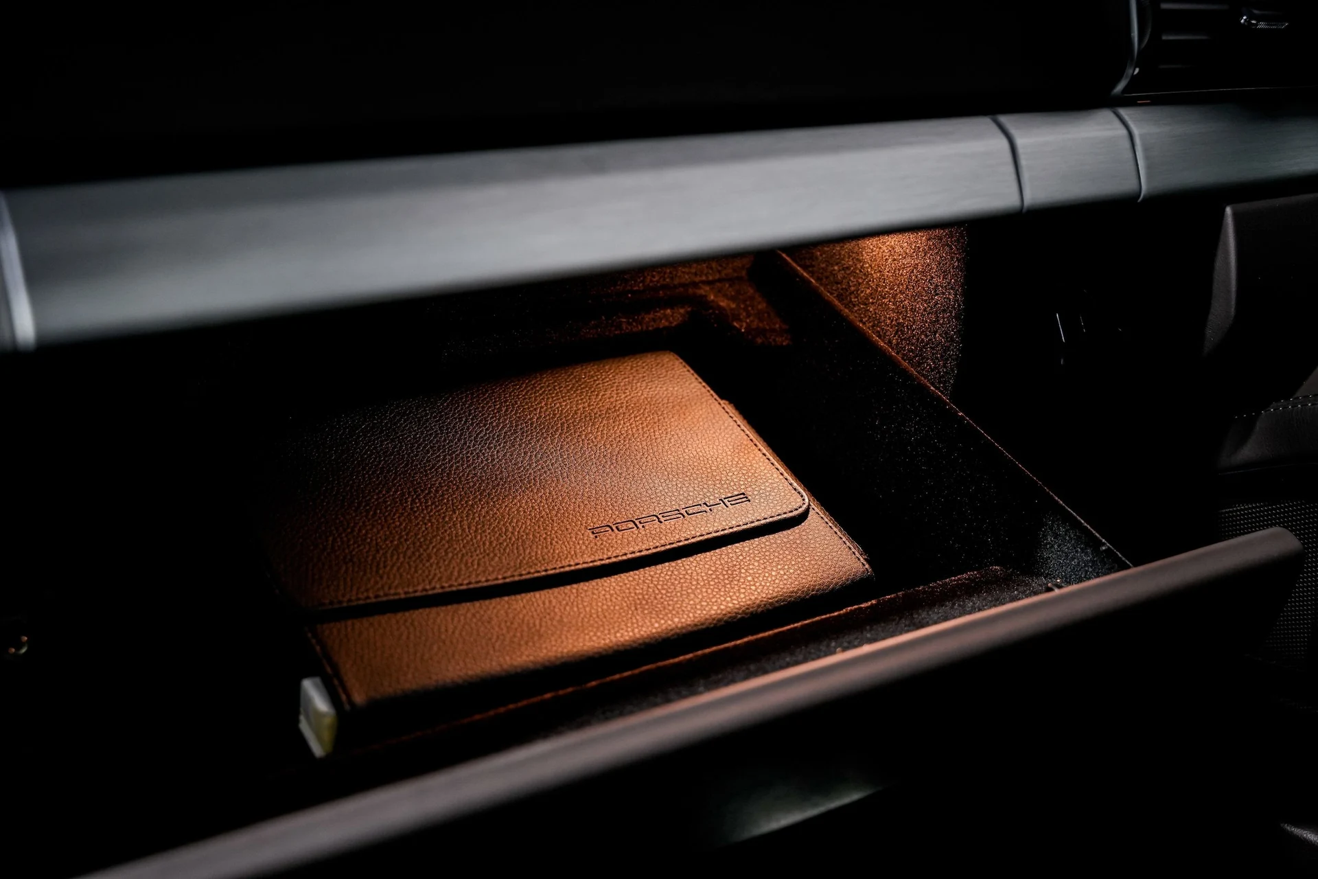 mph018_2567377484_f4a39ae4550a2ef4e32d7ab8e7fa338dx_3bbc221bac