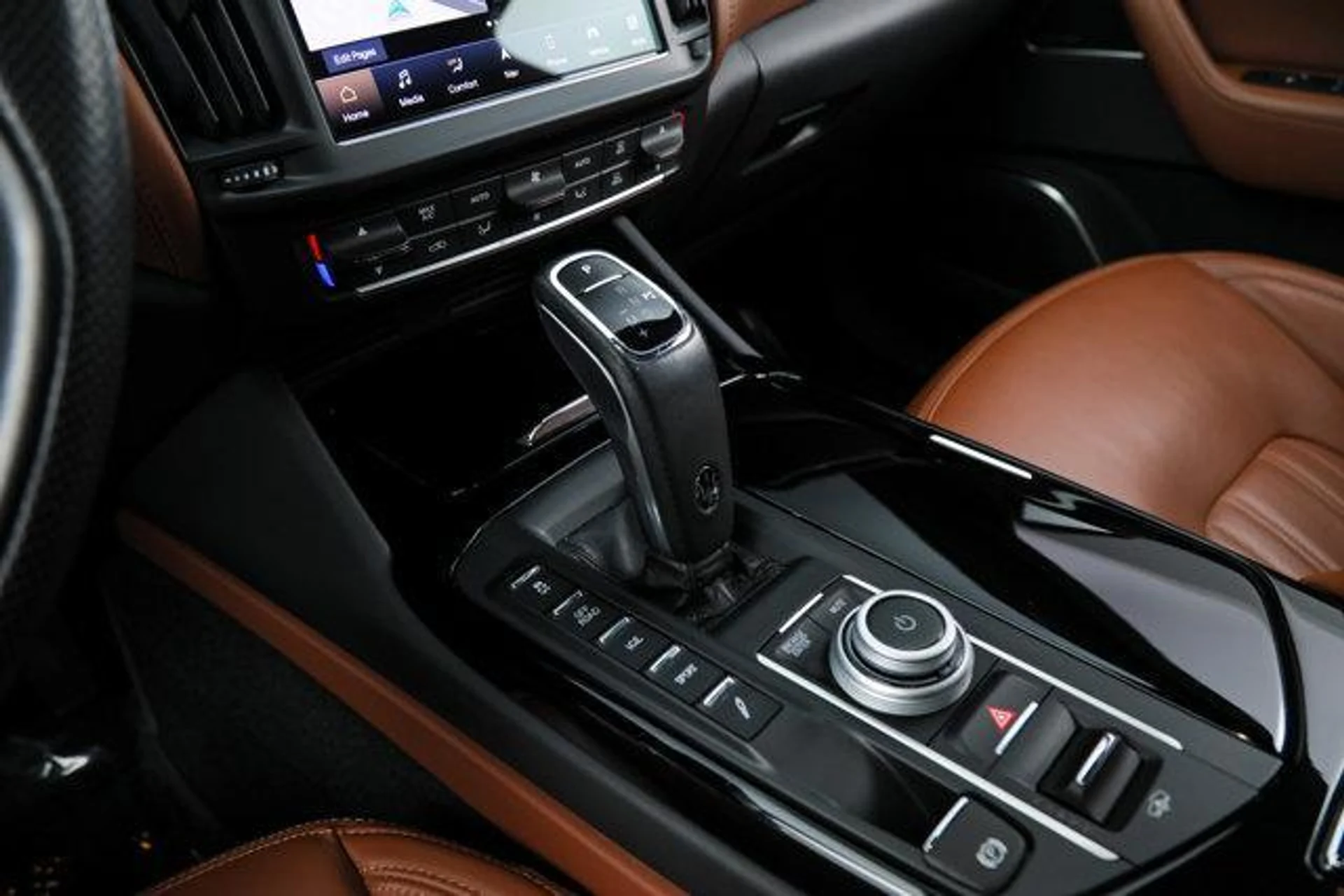 mph018_2568022473_5t_XZ_Oe_UC_Kz_Gd_Wp_Fzw_U_Sj_Sbs_J55g_a34a3e8117