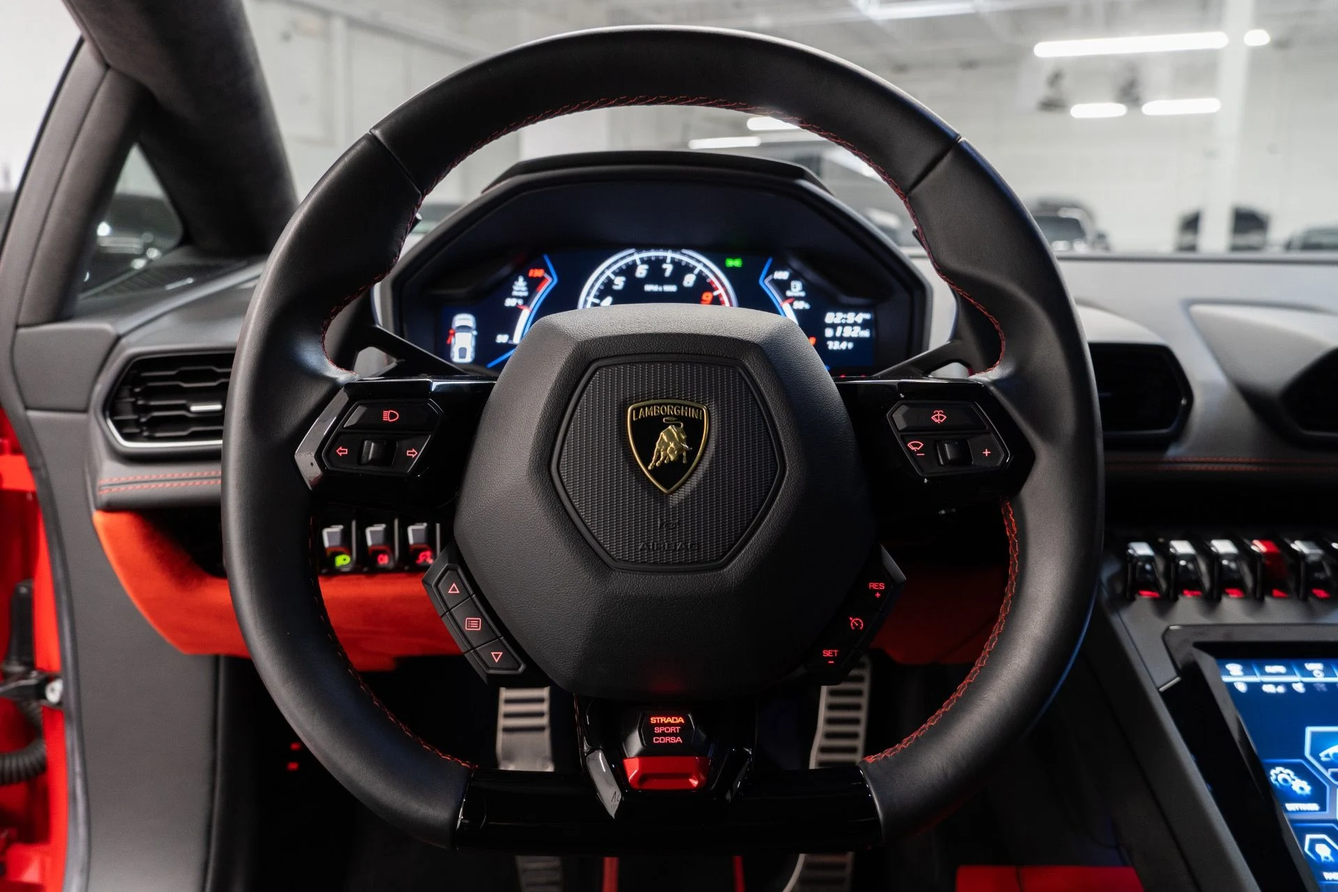 mph018_2573109141_Used_2020_Lamborghini_Huracan_EVO_1787867909_d15c7667c0
