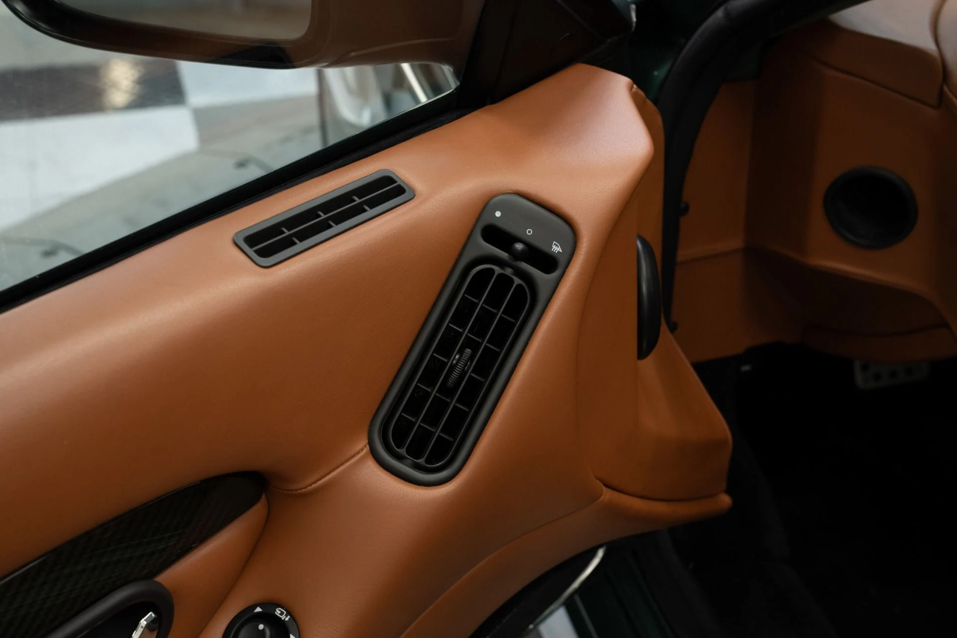 mph018_2574581250_Used_2003_Aston_Martin_DB_7_Vantage_Volante_V12_Power_Low_Miles_Great_Color_Highly_Original_1762809232_ab69057ba9