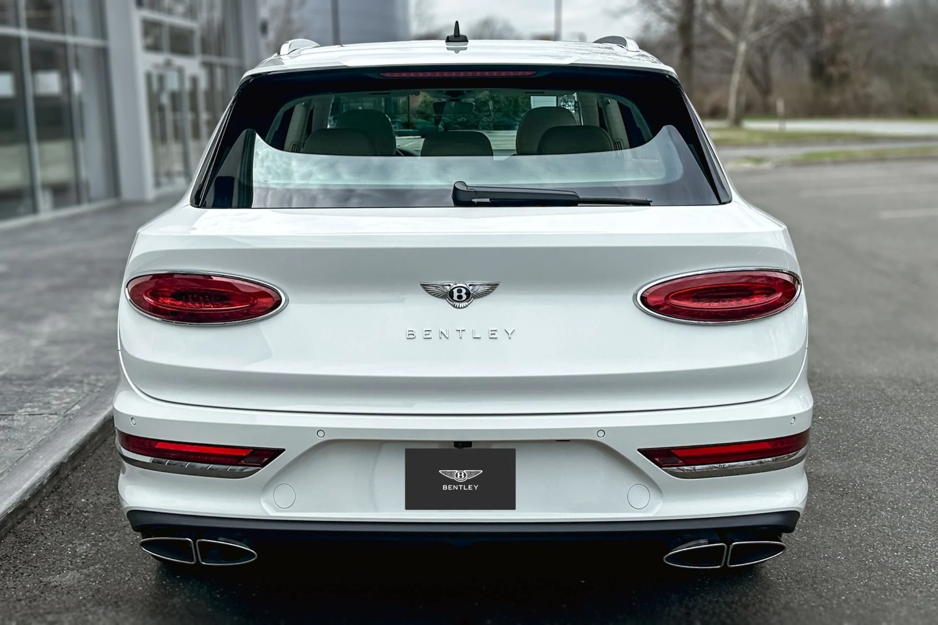 mph018_2576274912_New_2026_Bentley_Bentayga_V8_1775834821_13c1d1eaae