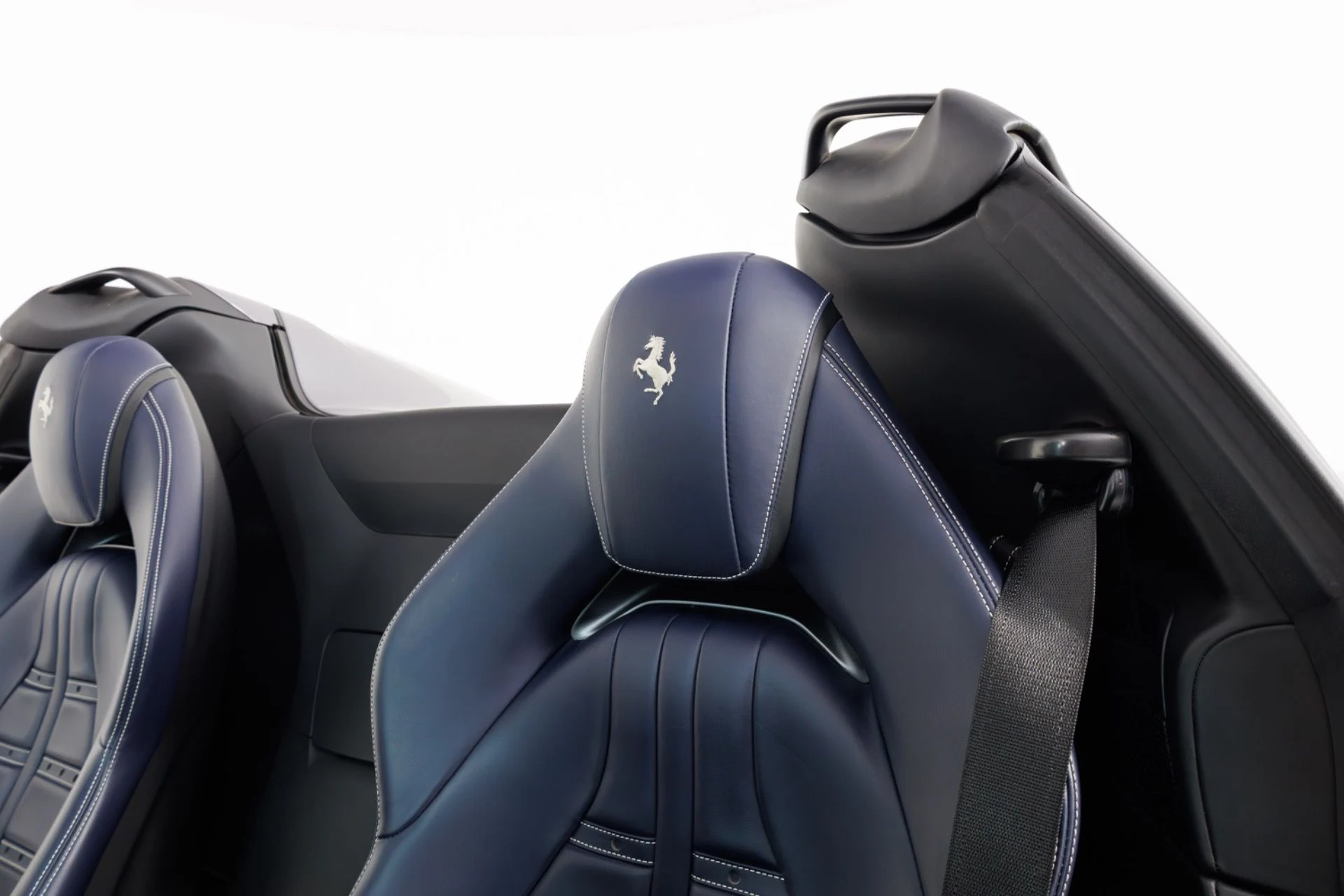 mph018_2580540988_Used_2021_Ferrari_812_GTS_1778536431_b5a0937e82