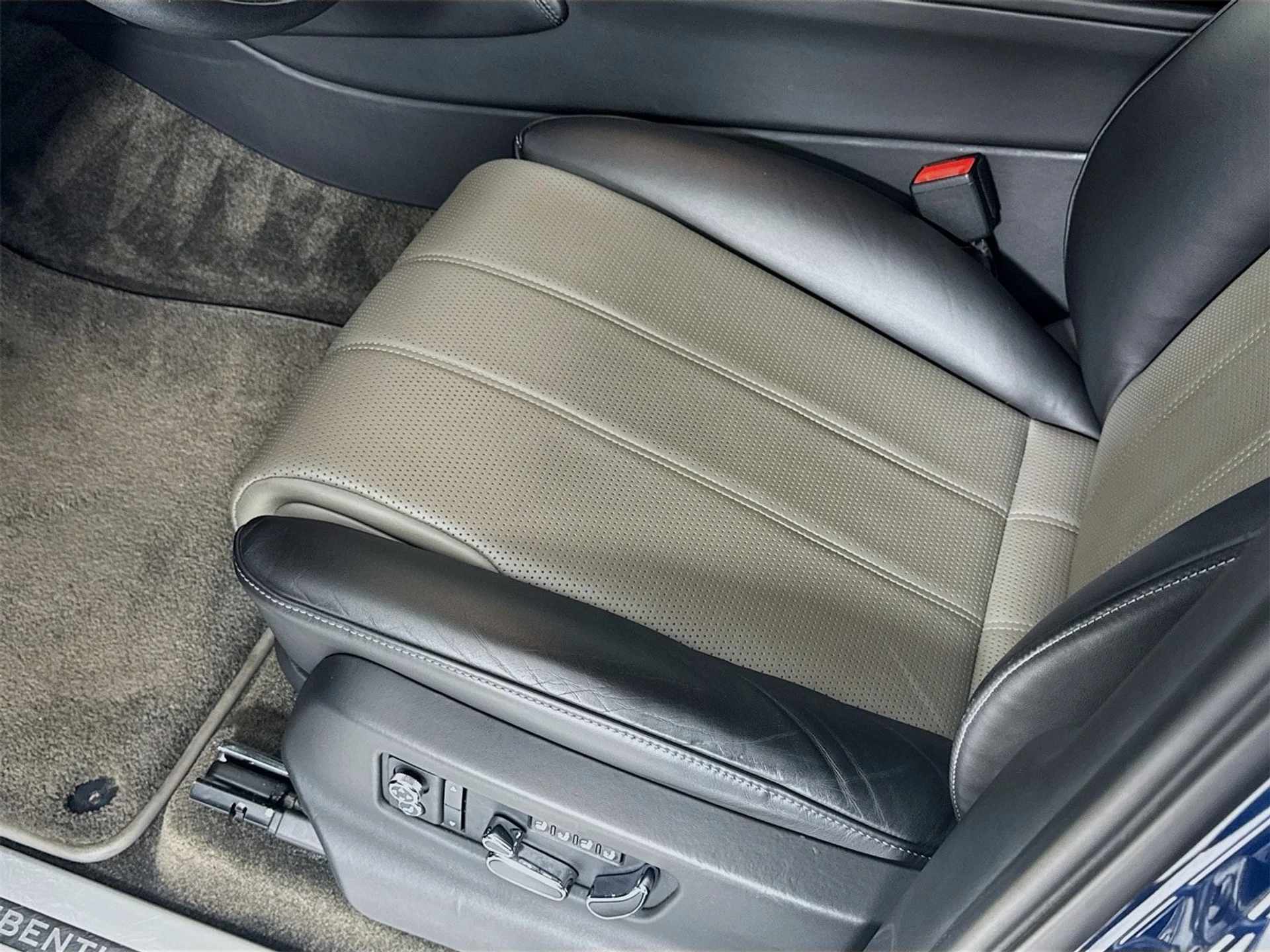 mph018_2582404376_a8b53180d0d06b291f20701fc66e0885x_067afcf4a9