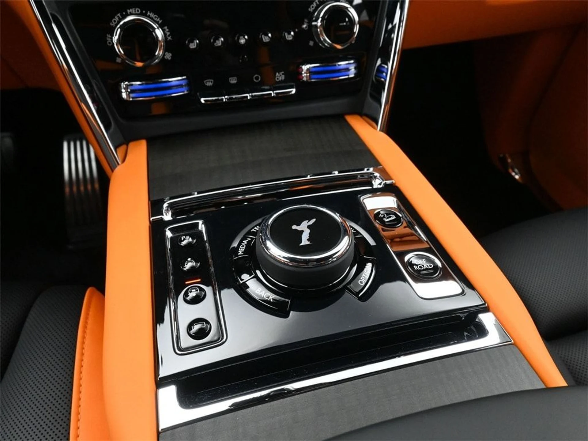 mph018_2583493995_eab6adcd776ae6fd1e1d5e477ffd9441x_93278670d3