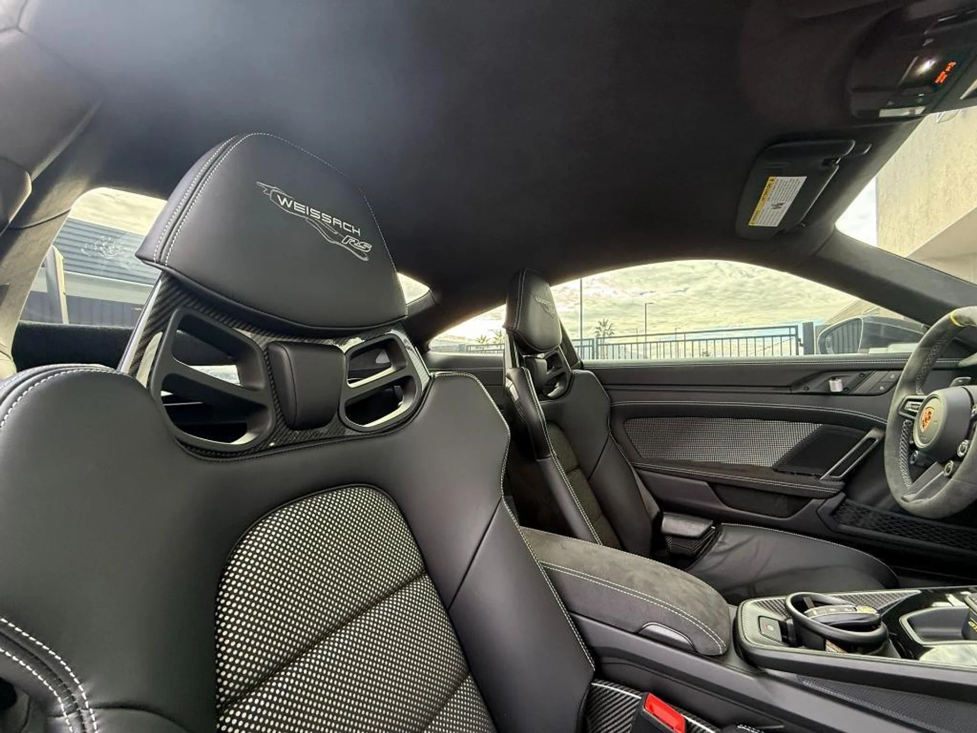 mph018_2583725690_ceubq89_I5_W_Far_Z_Ioe_q24nz_JPI_6900e6ab31