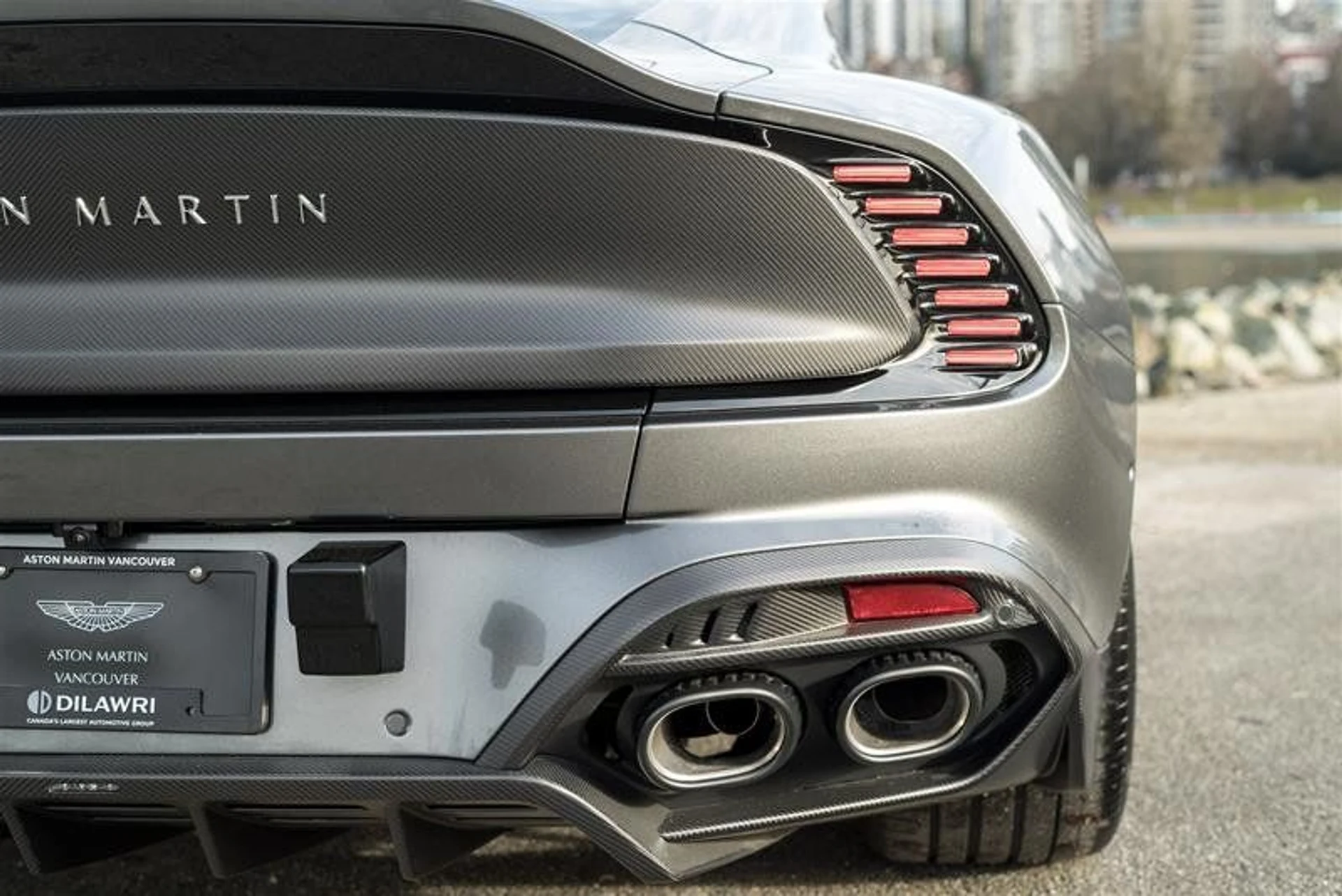 mph018_2592912245_35431881_00017_10865812_1393091830_f10fb10764