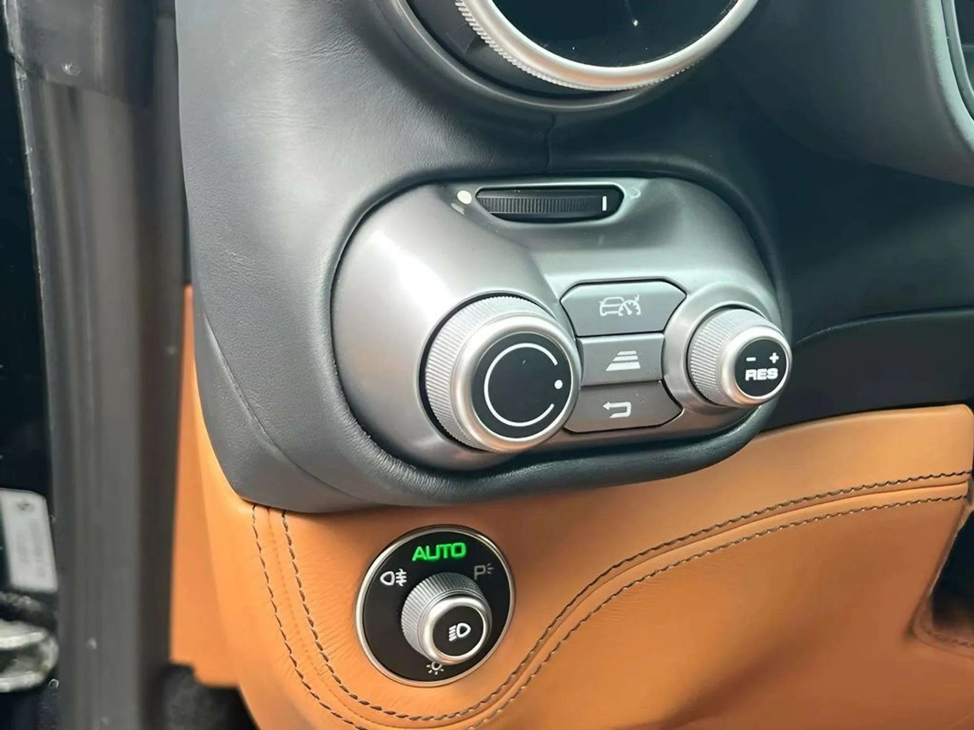 mph018_2600591512_e7tyqtgk6s9vci2taia8xbnvc1i3_2576301cae