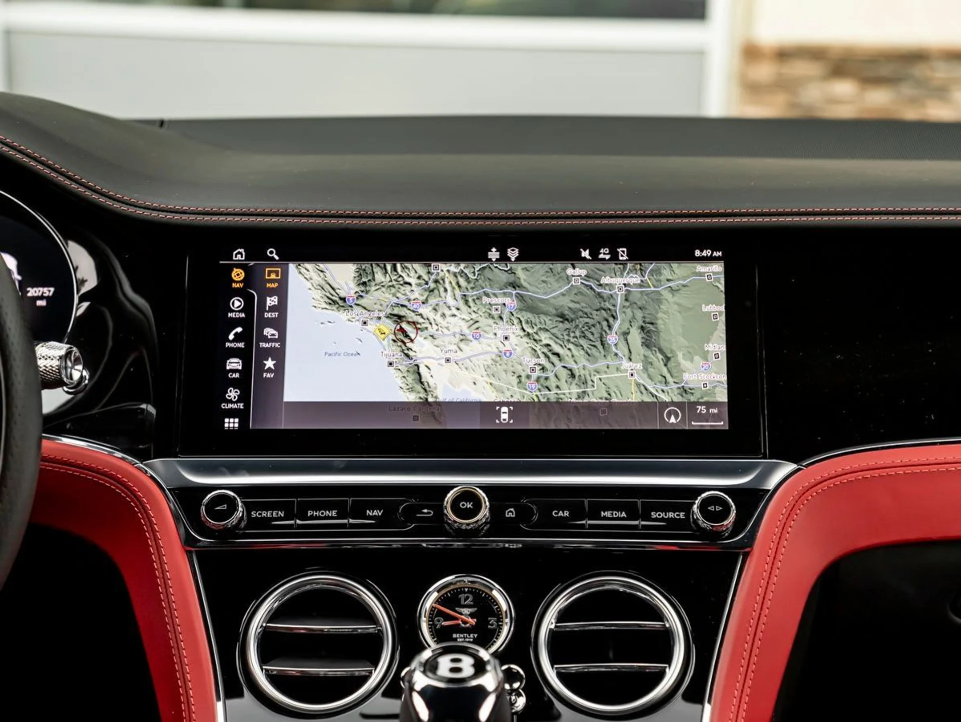 mph018_2626529567_19_90cb651620