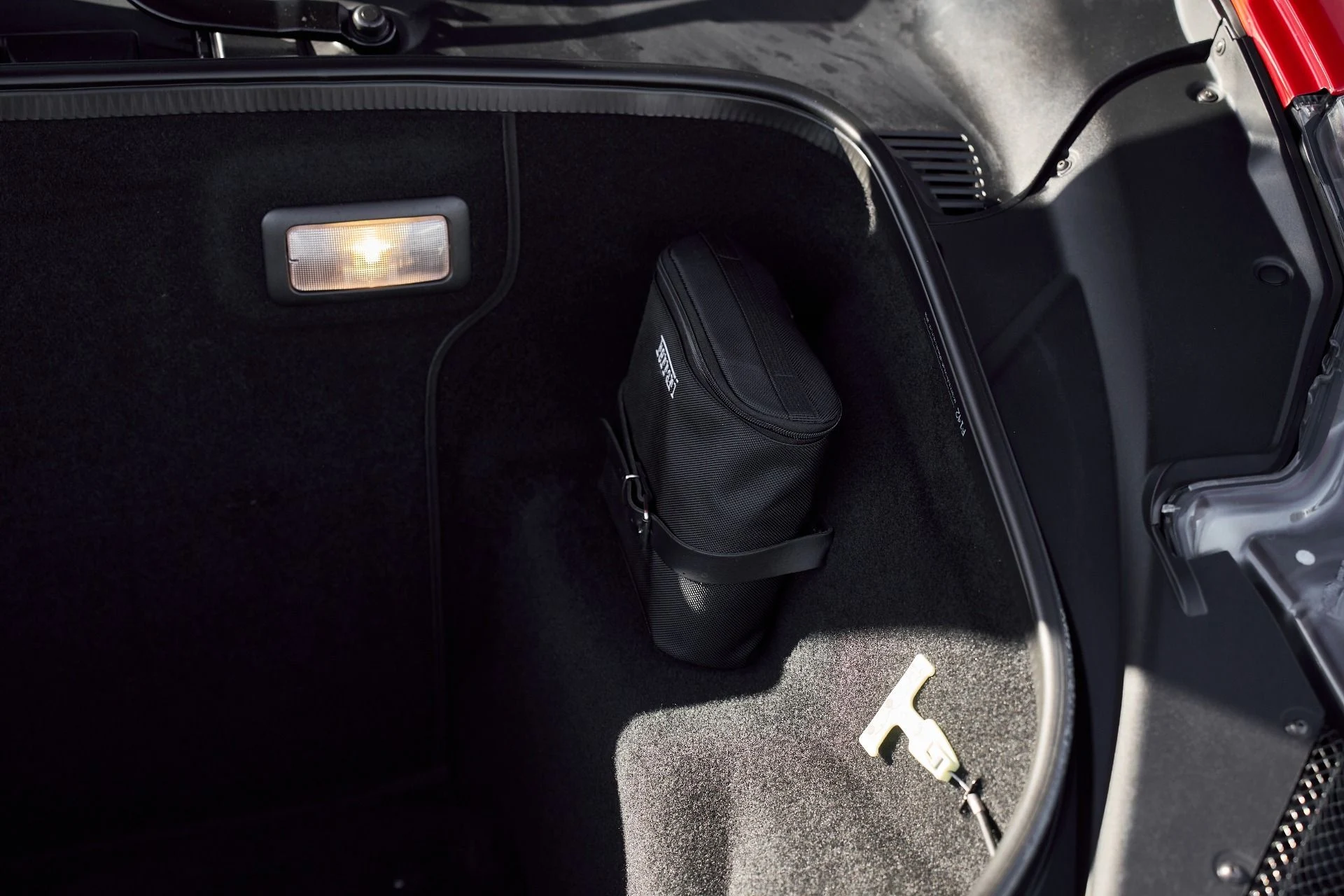 mph018_2632169939_Used_2013_Ferrari_458_Italia_Base_1764783125_a3ca3bd3fd