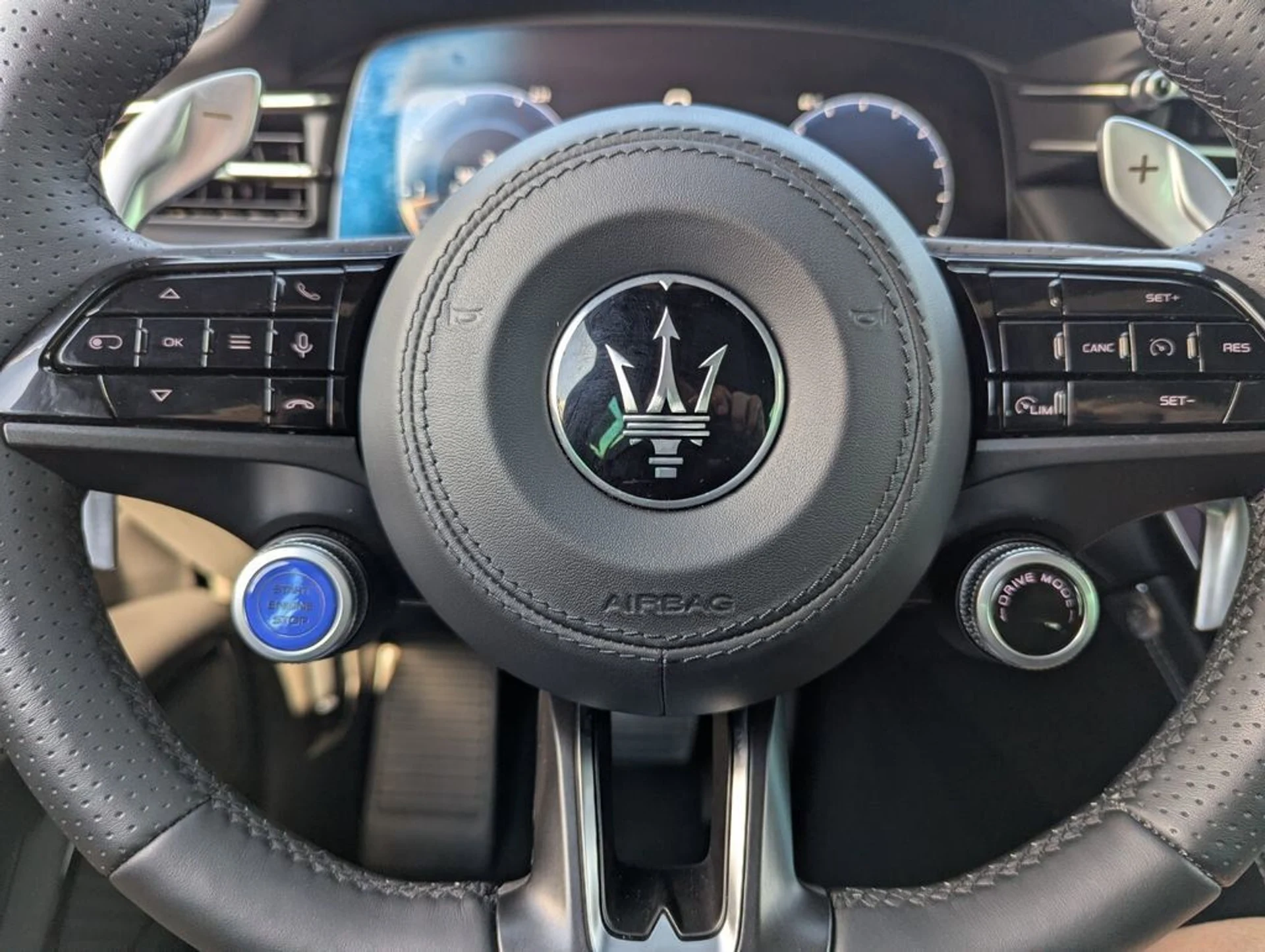 mph018_2650196887_9a52684bfd5a210b464efa1e5cf11d2b_bff7fef4ad