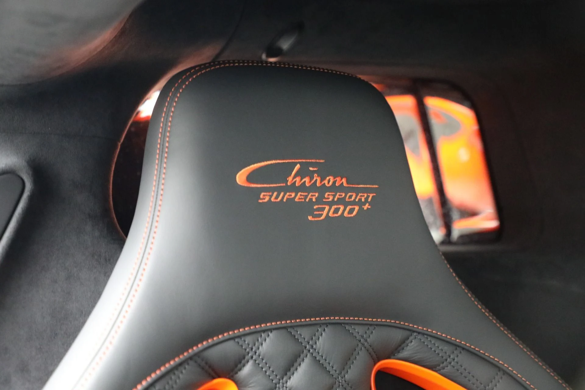 mph018_2650704741_Used_2022_Bugatti_Chiron_Super_Sport_300_94cae1c091
