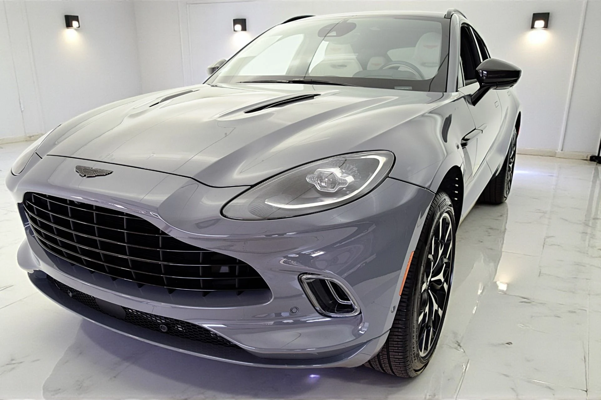 mph018_2652293757_Used_2022_Aston_Martin_DBX_3a933b1b7a