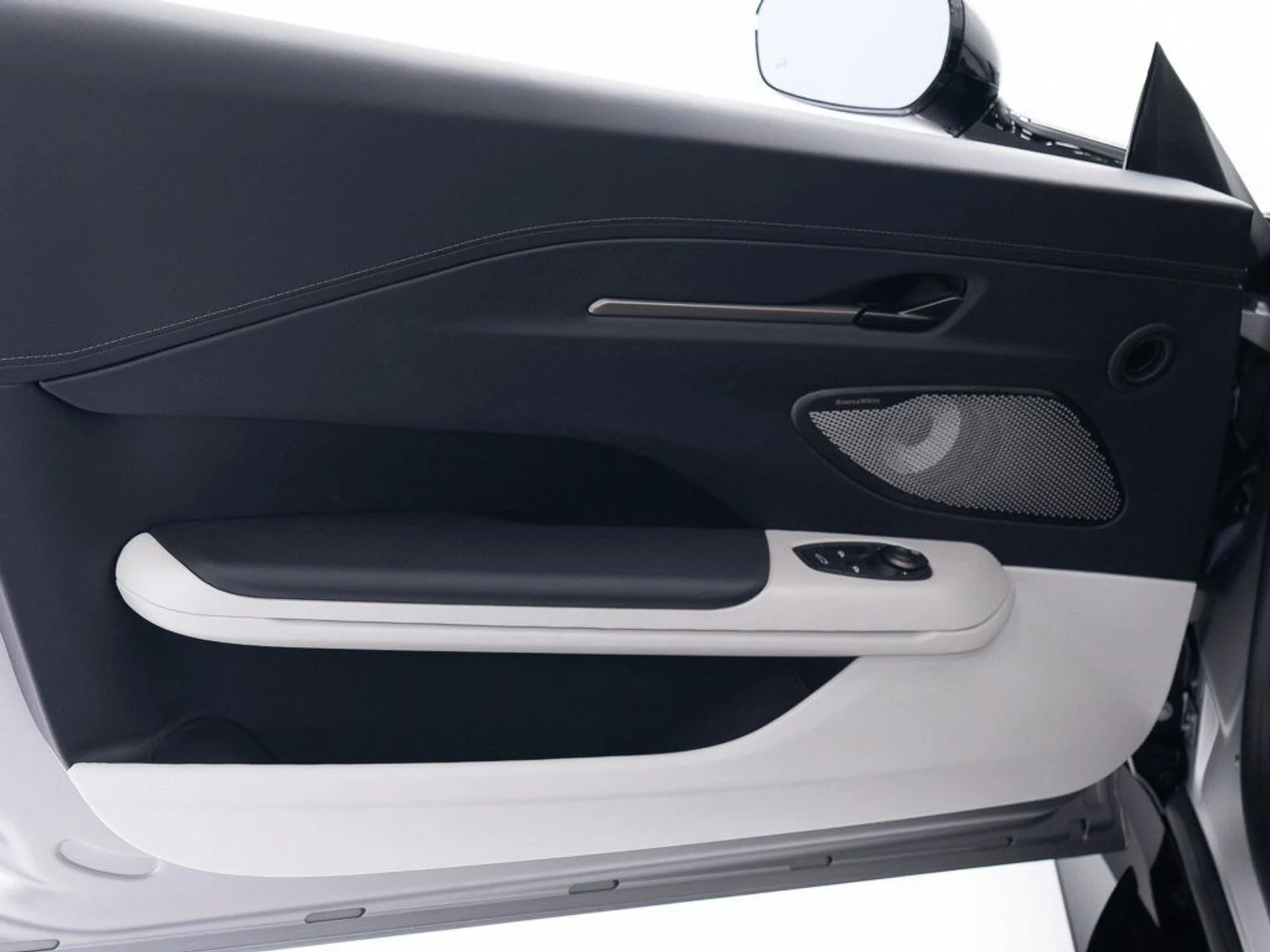 mph018_265772174_4e0e2dd83a436eaedb7cc74c9d71b1e5_790eb321f0