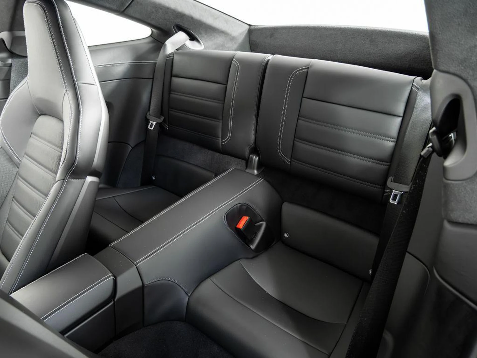 mph018_2658944425_RG_Cm_Qp_R9l5fo_Tqs83ai3l_Qp_0_Lw_f86d7b7011