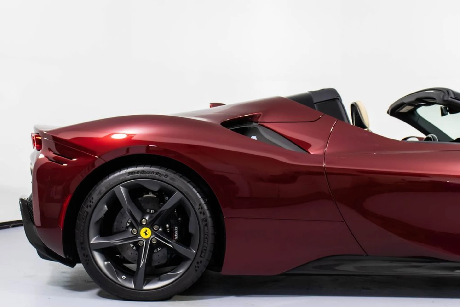 mph018_2666258606_533bacba37e26bd4d57ab80b5c890392x_65d47ea02b