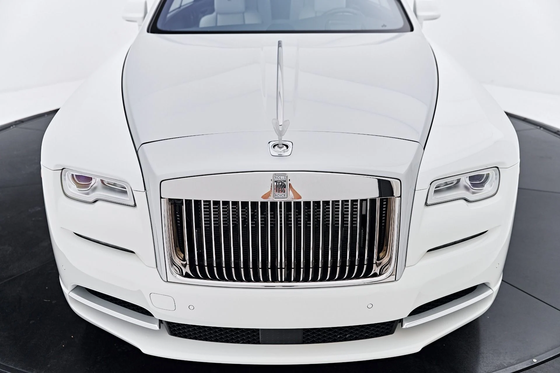mph018_2666859125_Used_2020_Rolls_Royce_Wraith_Base_1791481231_e871829315