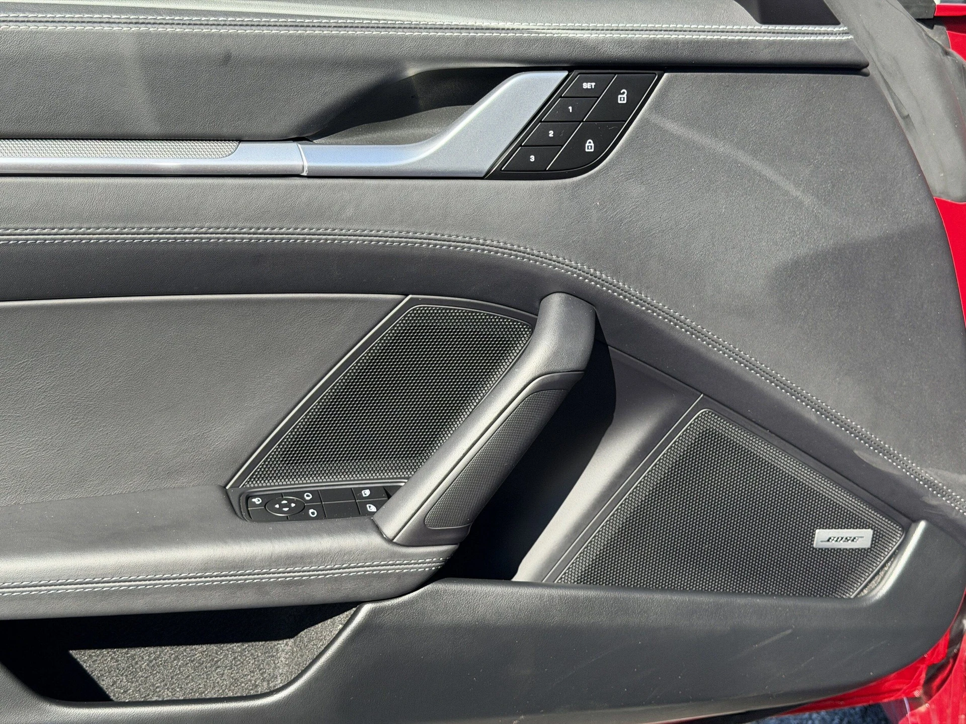 mph018_2669137485_b27bf03b3effd092e6902a311199a409x_c0ff39a890