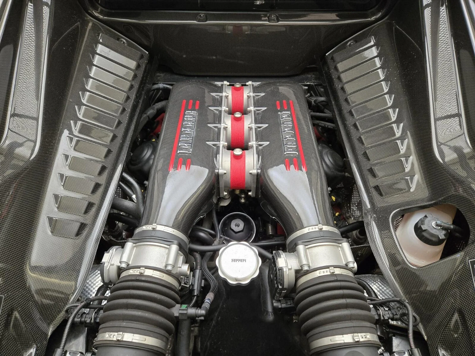 mph018_2670083448_Used_2014_Ferrari_458_Italia_Speciale_1760771361_1ff8ea821d