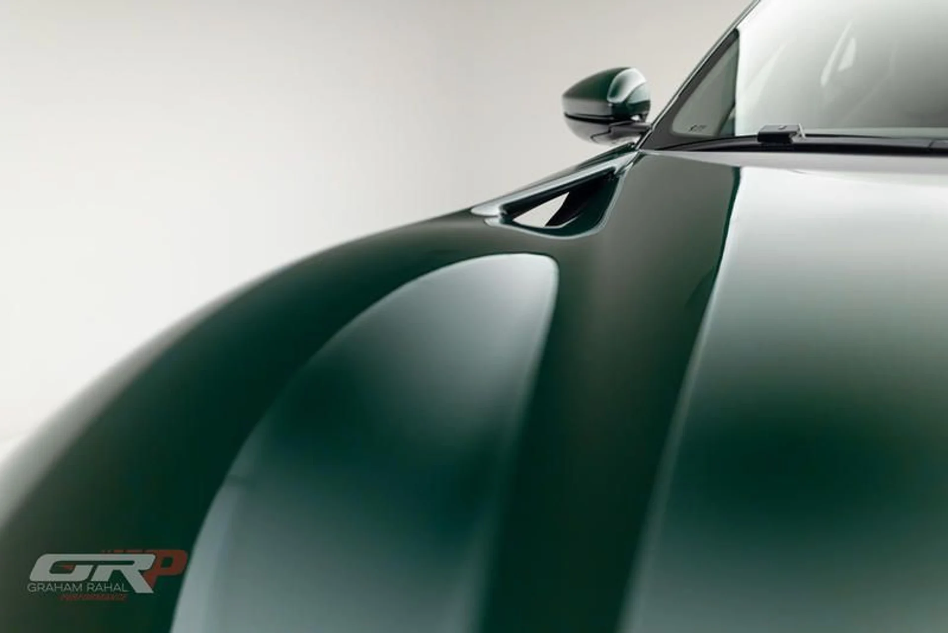 mph018_2673127505_1_F1_C4_D7_F_E681_48_E6_9_A02_D2943_DA_38220_127301be25