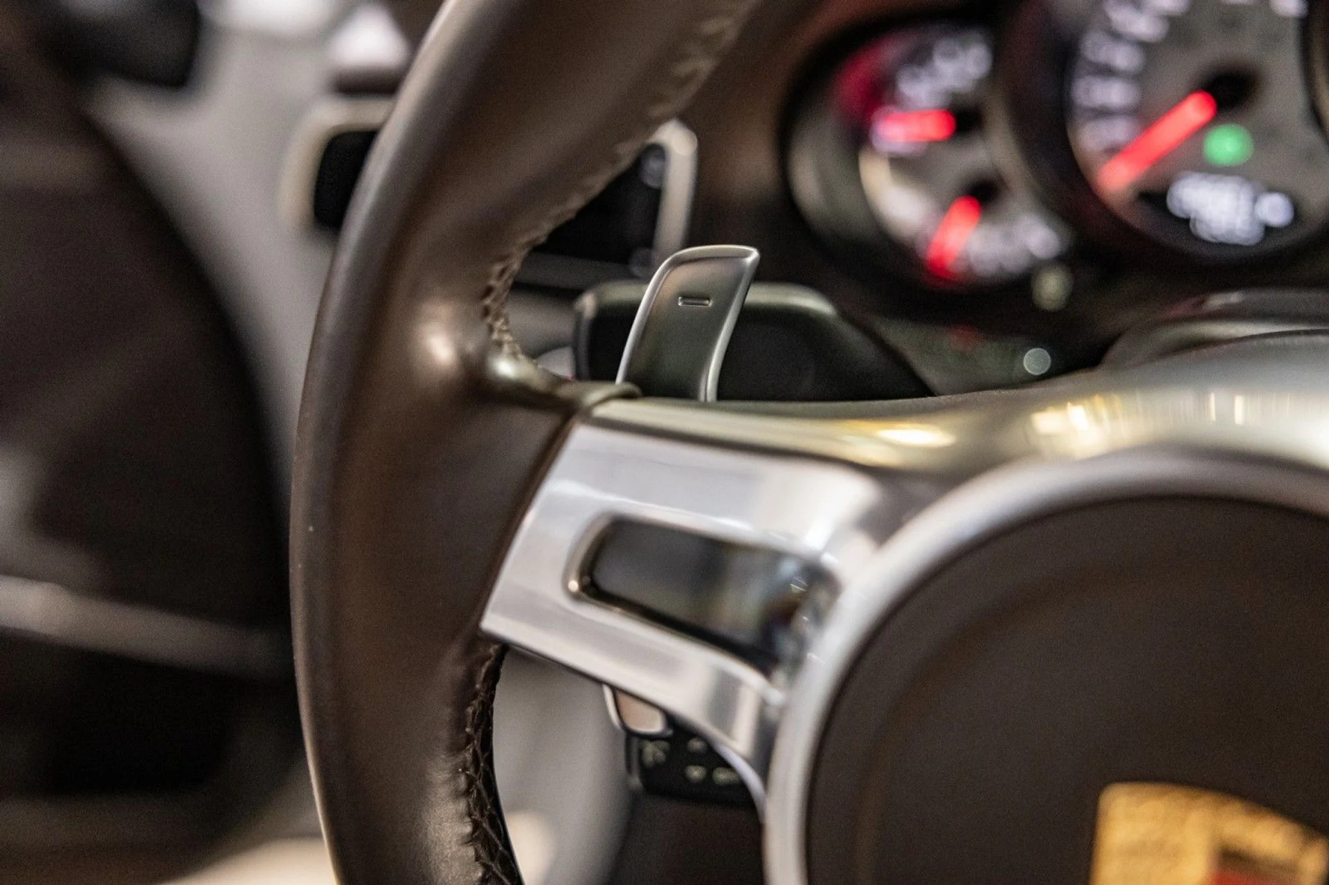 mph018_2674906253_Cg_8db2b9e653