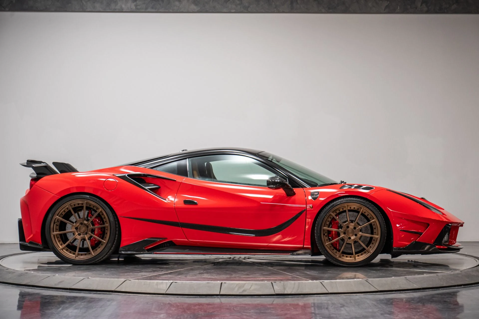 mph018_2677438506_Used_2016_Ferrari_488_GTB_1747692594_12ce221c71