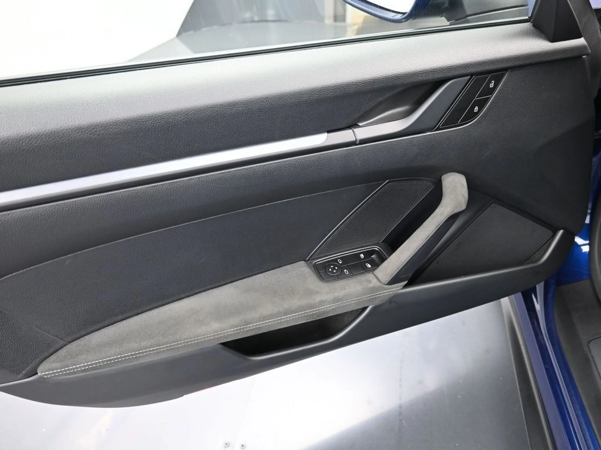 mph018_2679101512_976eb82f7c170074027baf4c49b30756_506642b015