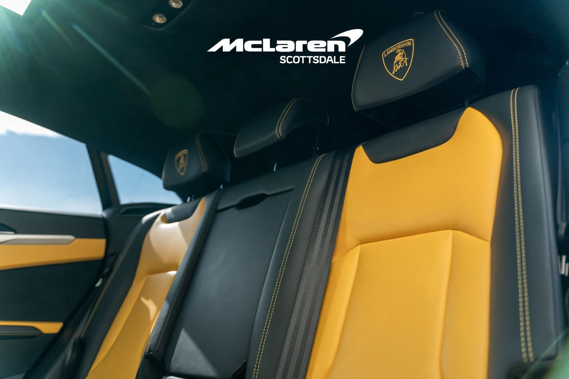 mph018_2679648883_Used_2021_LAMBORGHINI_URUS_1775537131_95f7d97ac2