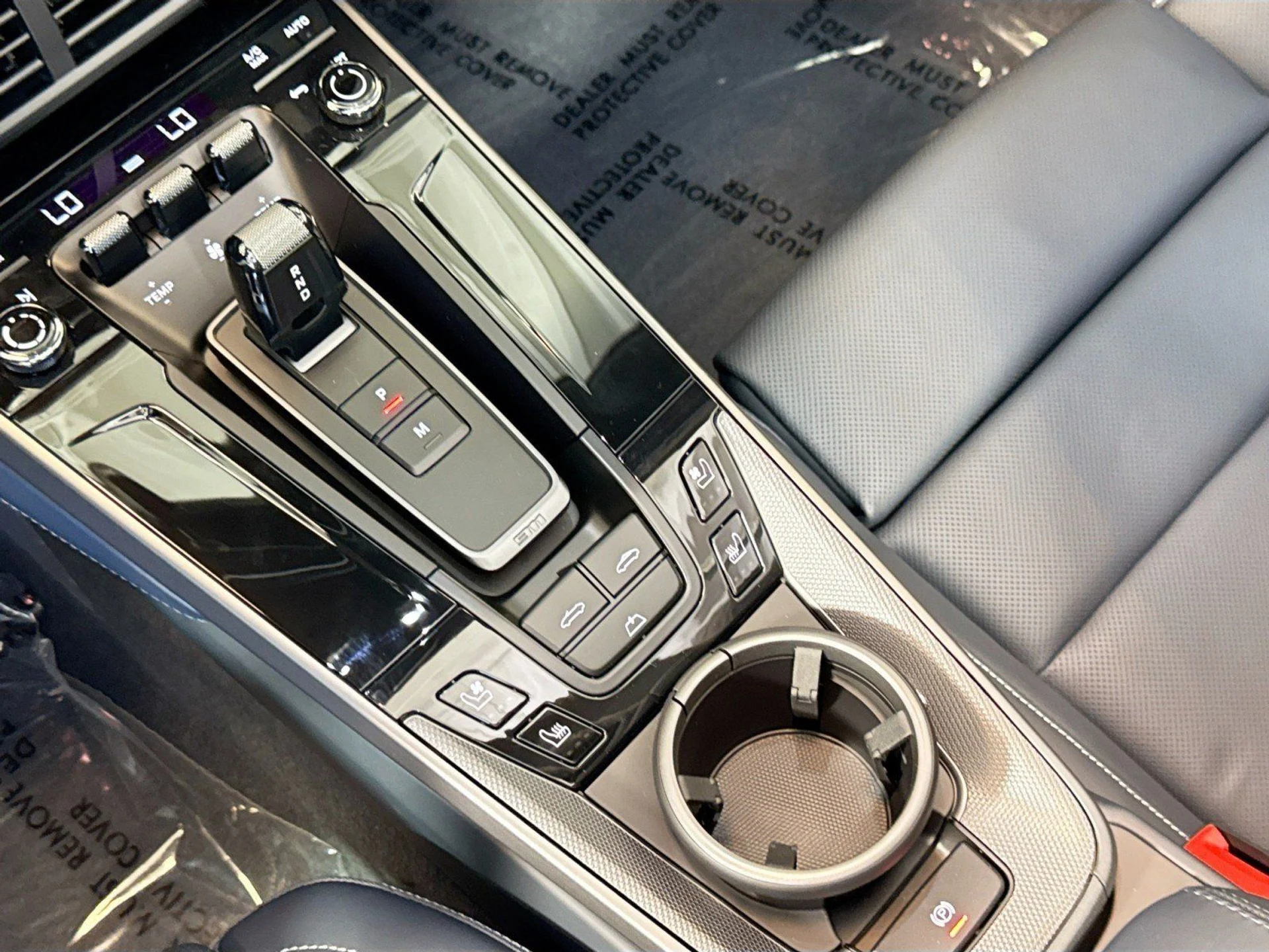 mph018_2683154083_ceffe3a9681bb93b4bed50d00e7072a0_228331045a