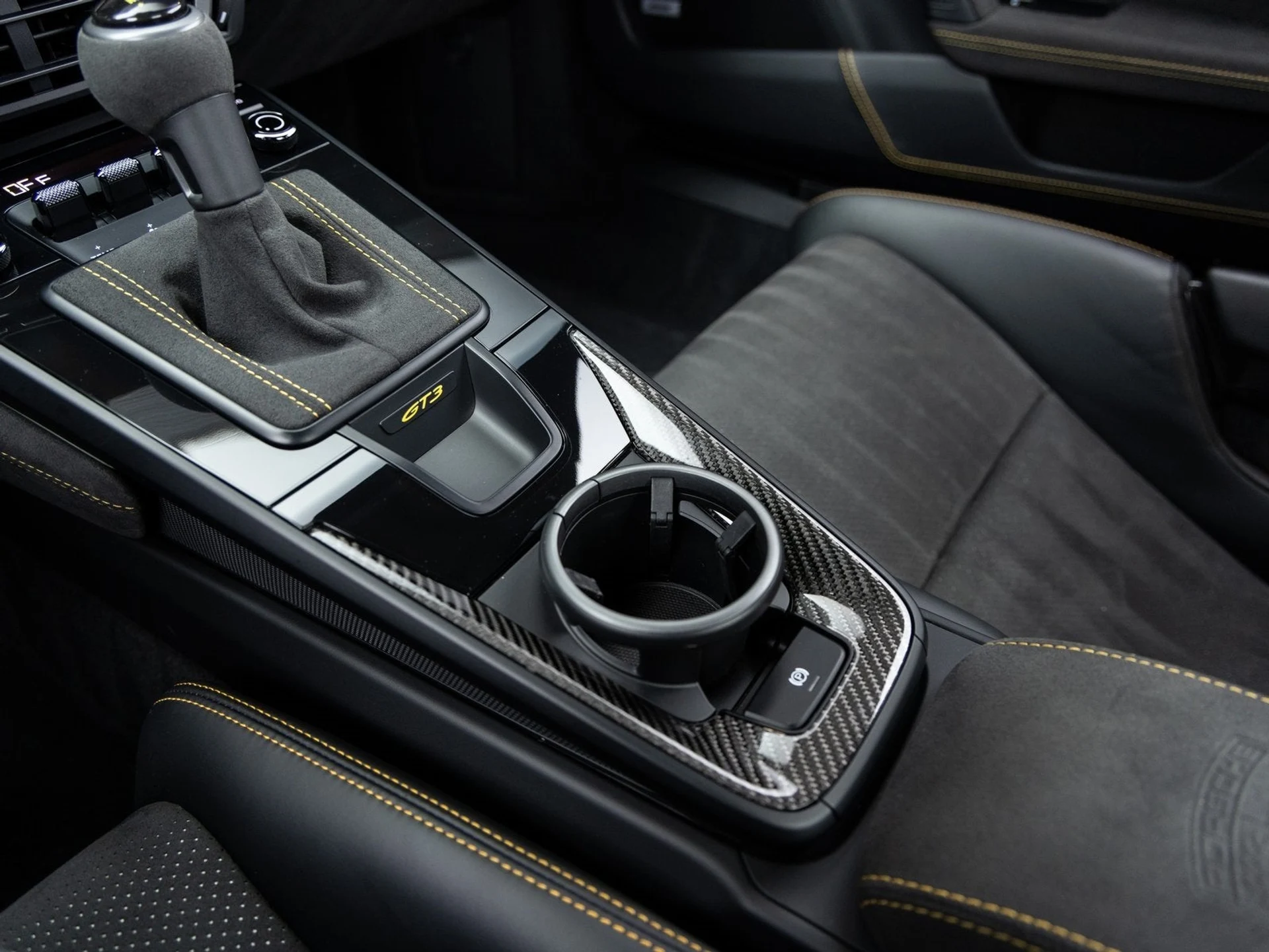 mph018_2683948501_19_0313a7b5c4