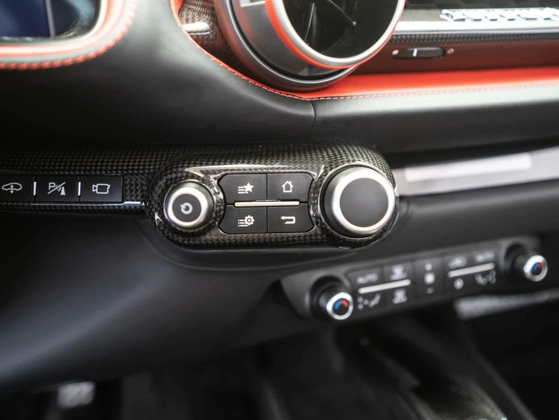 mph018_2684004174_a3ad4943b0ed948f43645235e7e1f4aex_9e86165d06